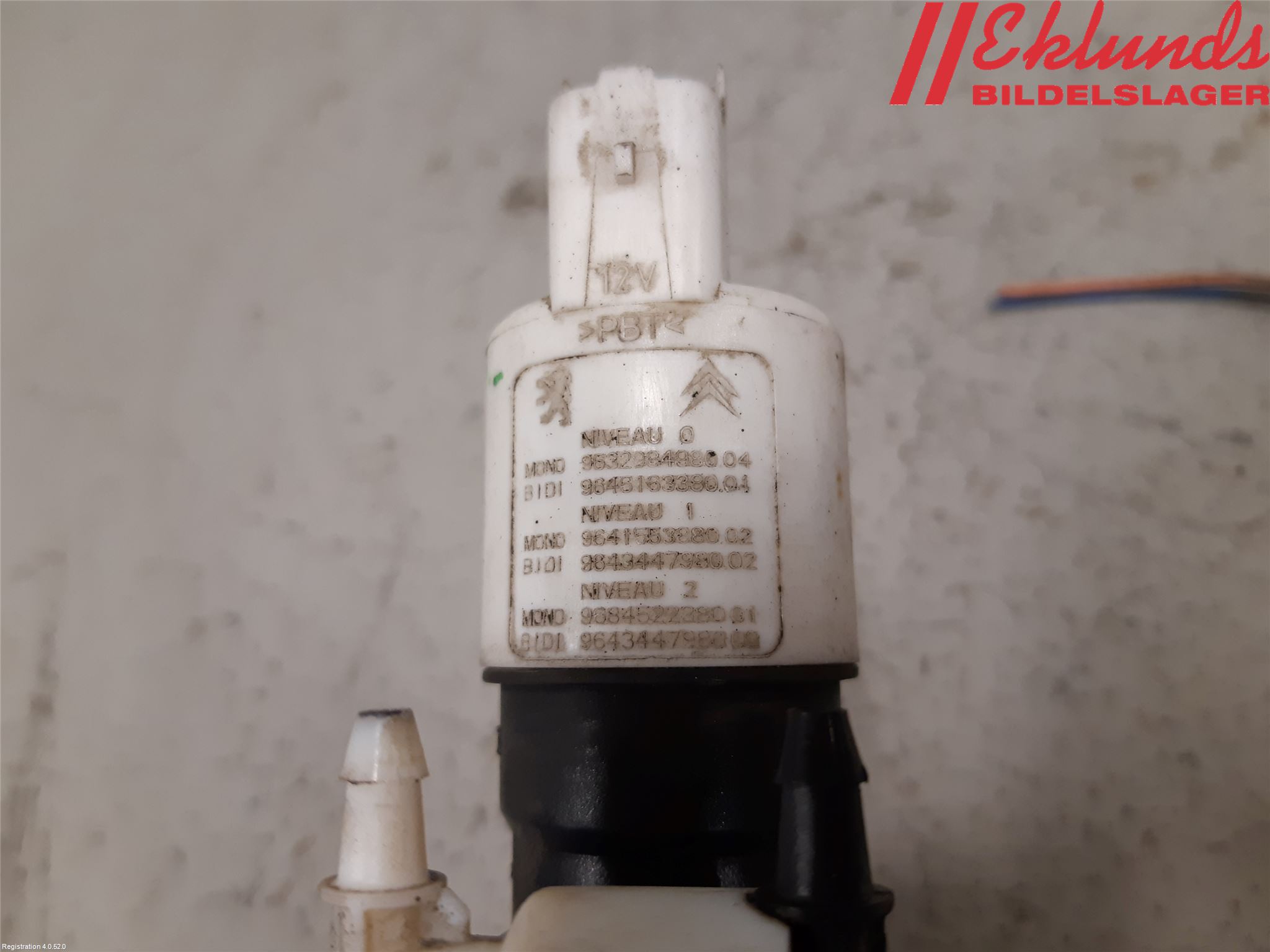 Peugeot 307     05-08 Spolarpump Högtryck