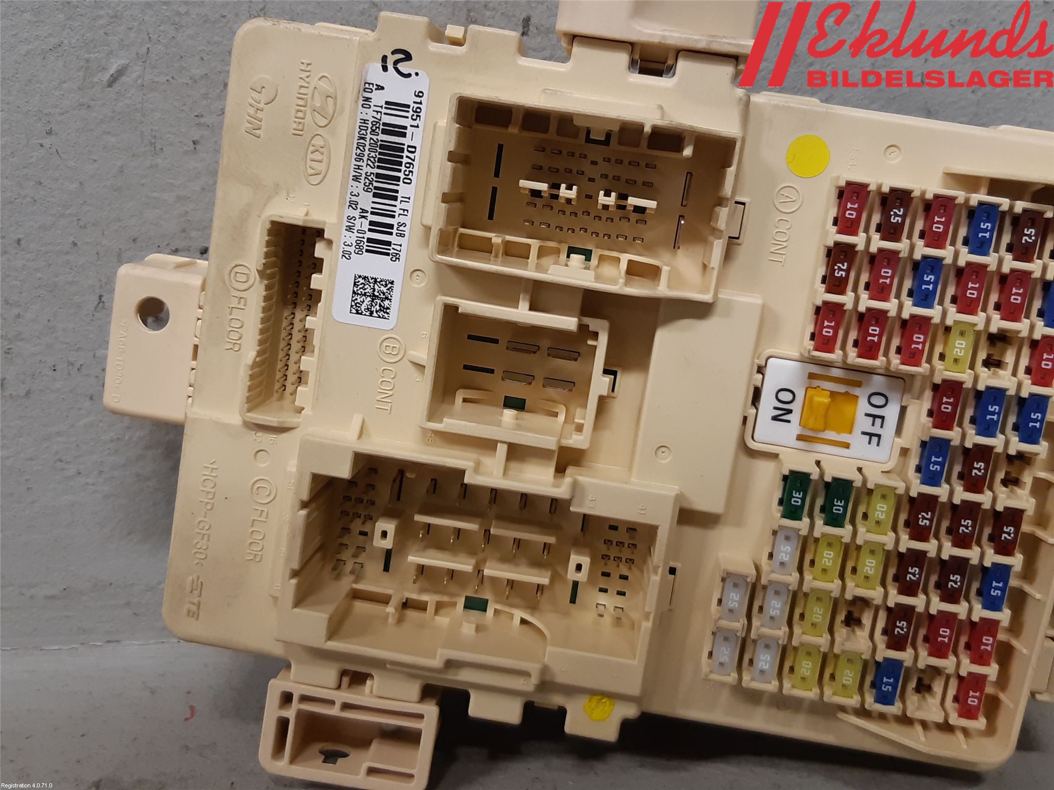 Hyundai TUCSON 05- Säkringsdosa-Elcentral