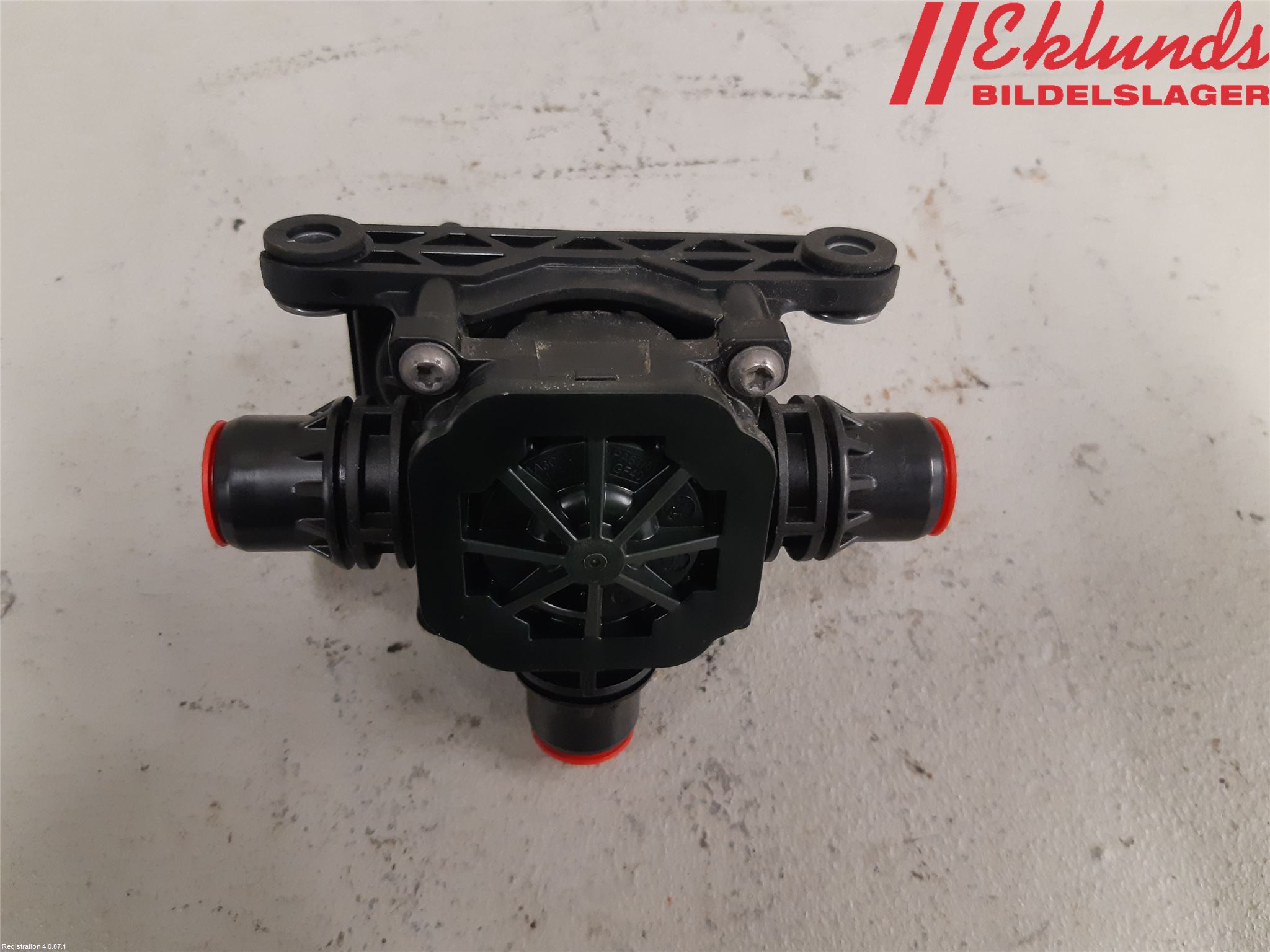 BMW iX I20 22- Värme Cirkulationspump