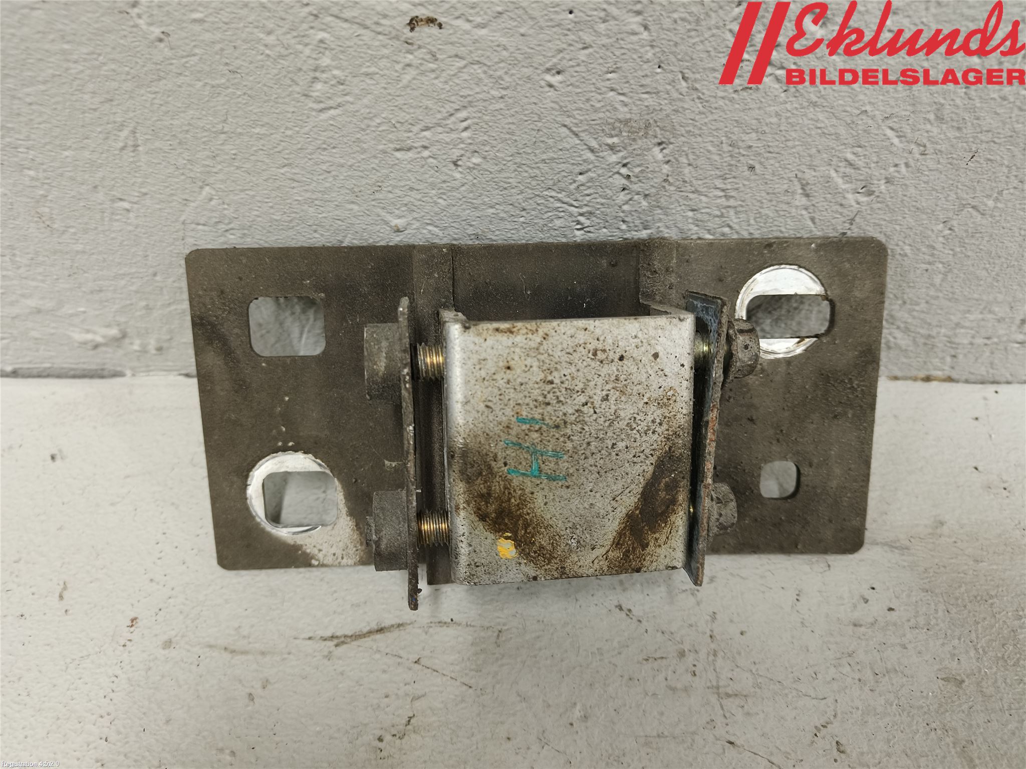 Volvo 960 91-97 Stötfångarbärjärn Bak