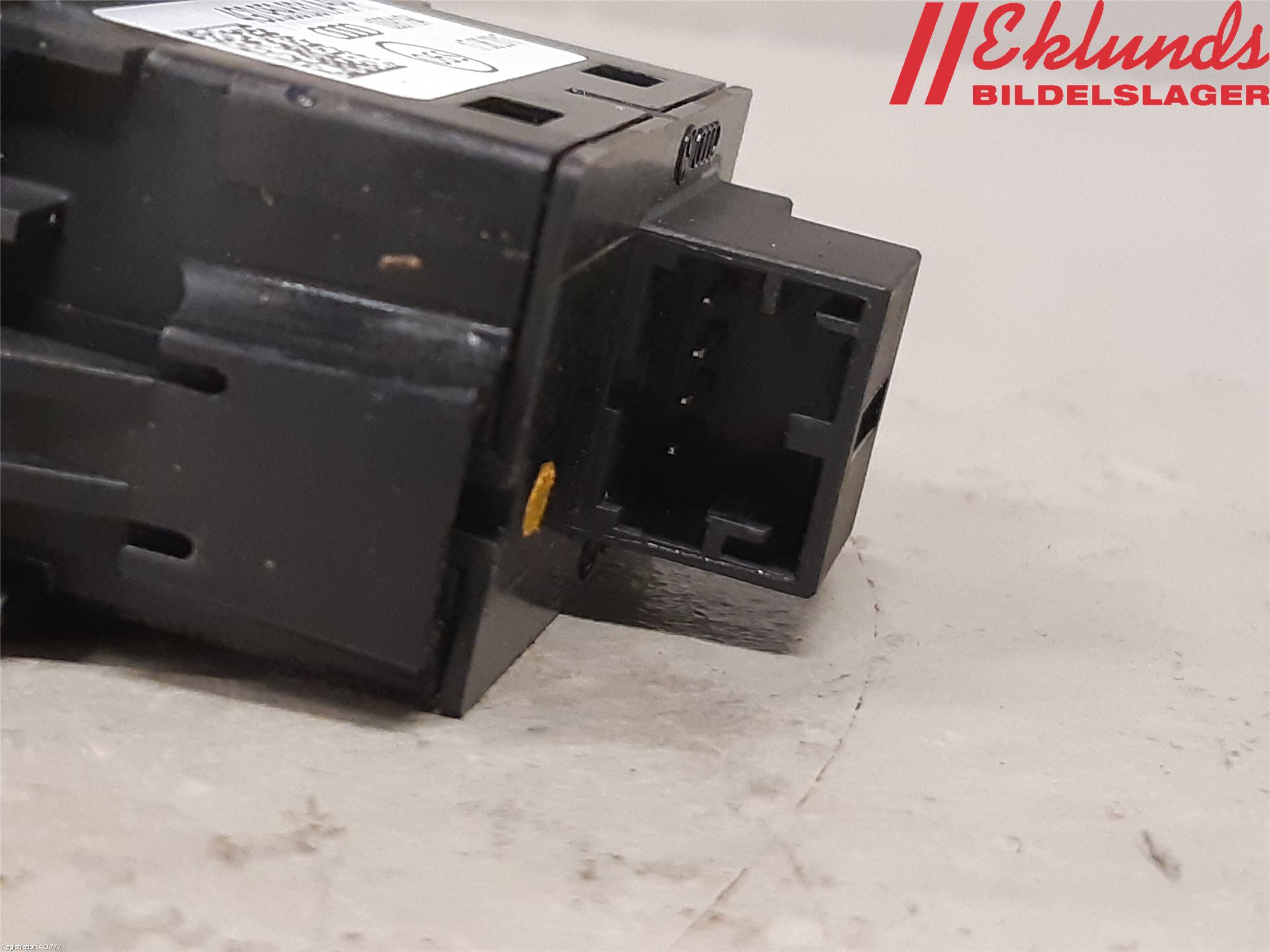 Audi A6/S6 4G 11-18 Strömställare Baklucka