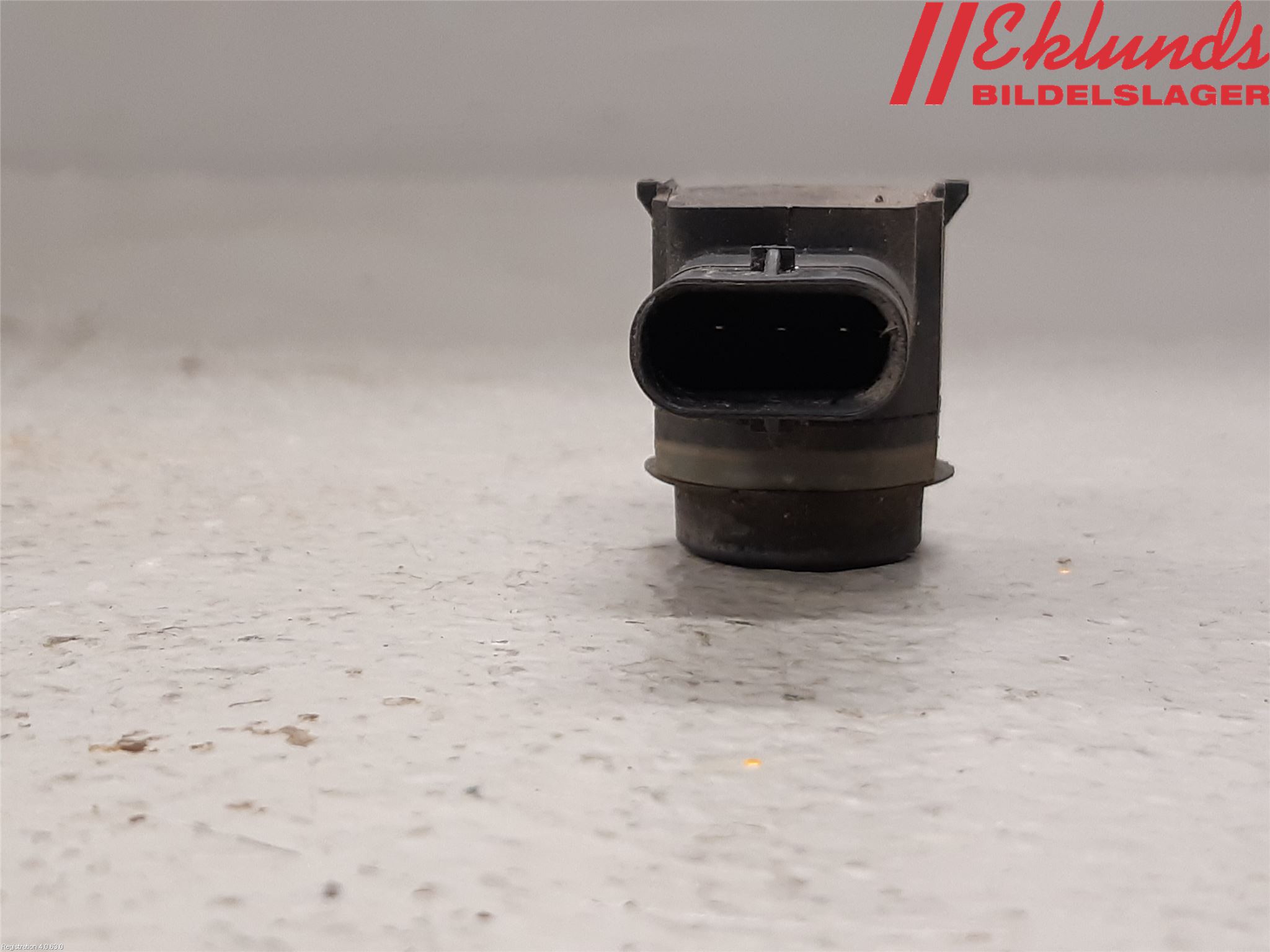Skoda SUPERB 09-15 Parkeringshjälp Frontsensor