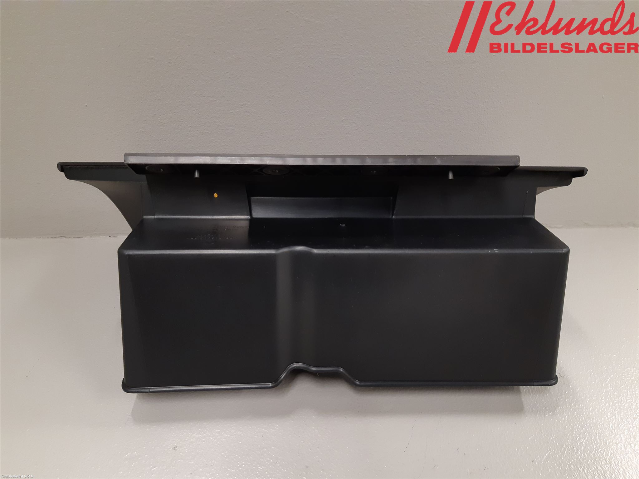 Ford MUSTANG V 05-14 Handskfack