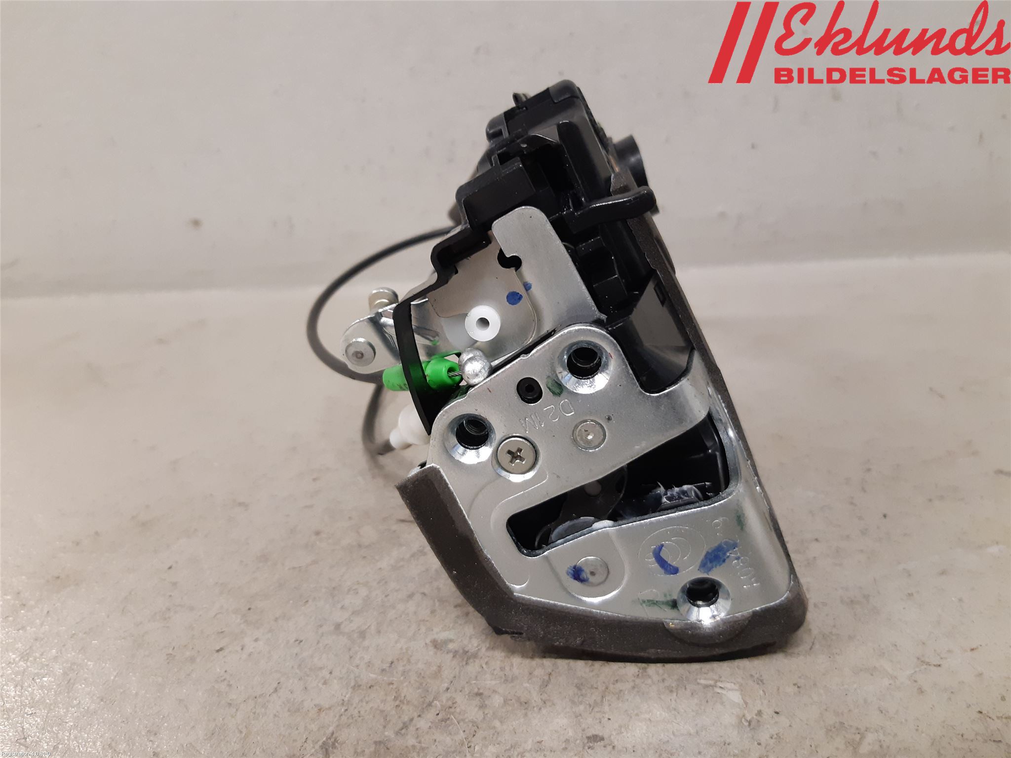 Toyota COROLLA 19- Låskista-Dörrlås