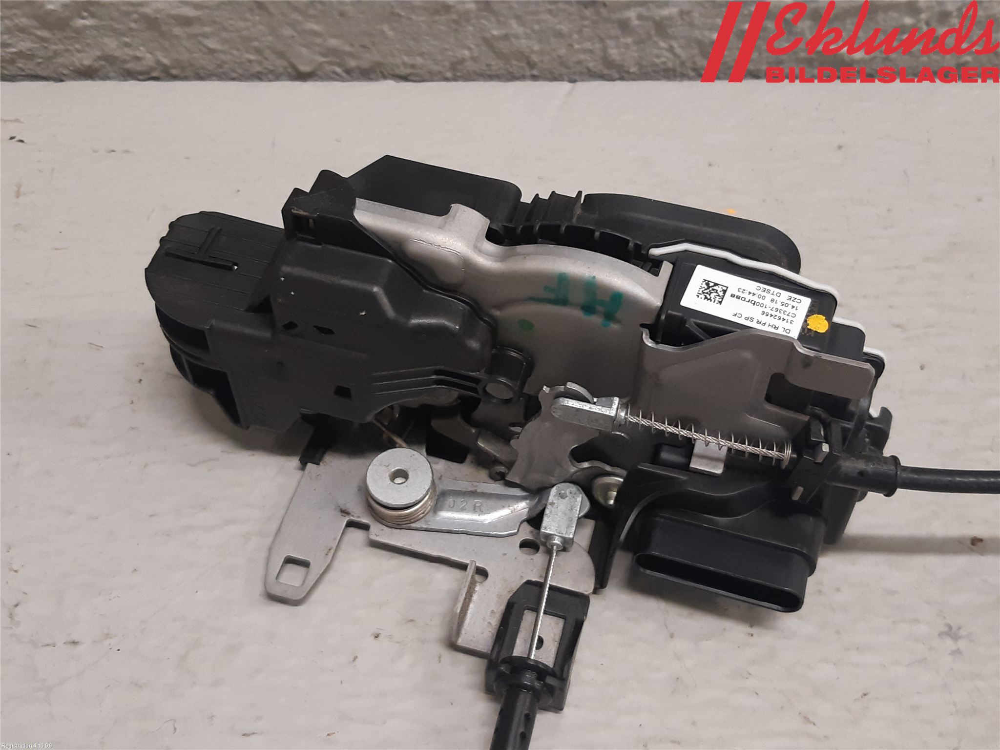 Volvo V60 19- Låskista-Dörrlås