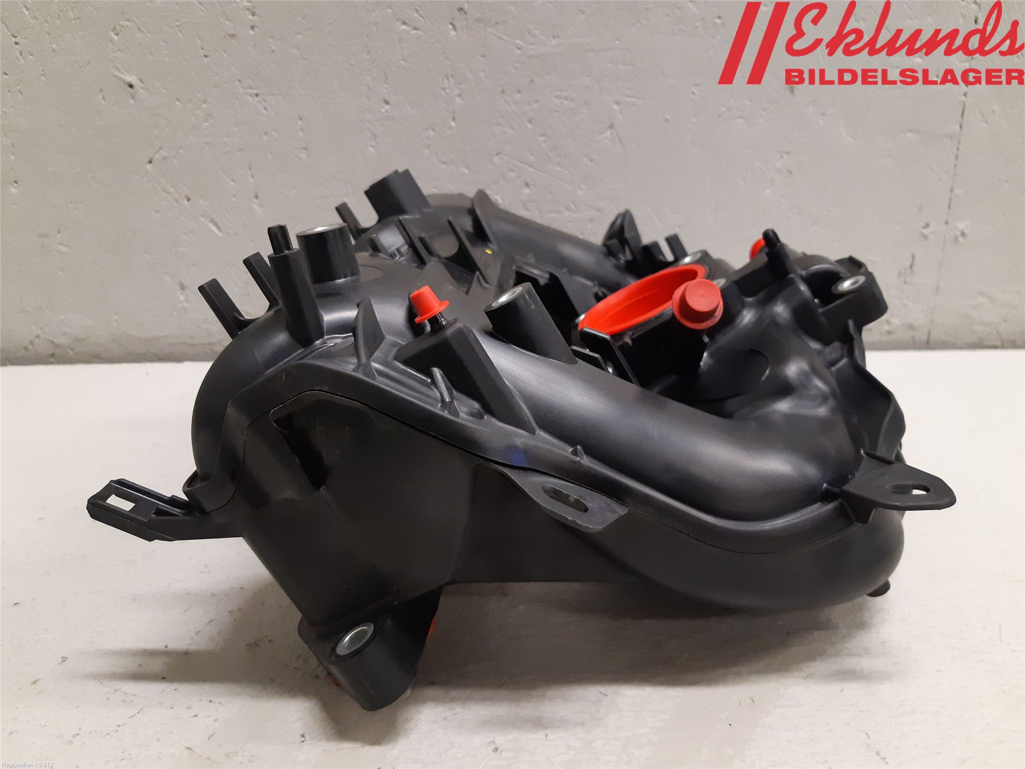 Toyota COROLLA 19- Grenrör Insug