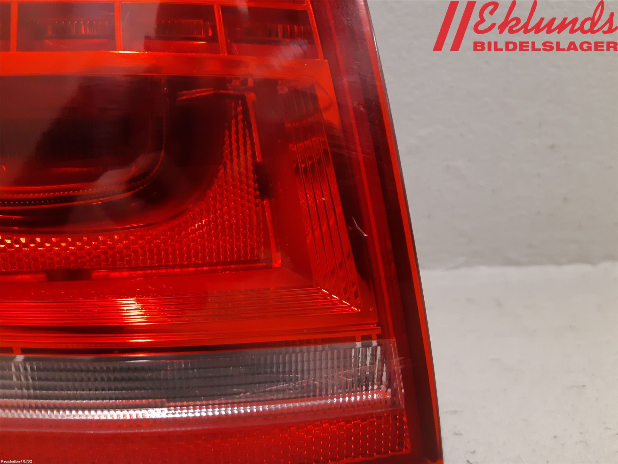 Volkswagen VW PASSAT 11-14 Bakljus Vänster