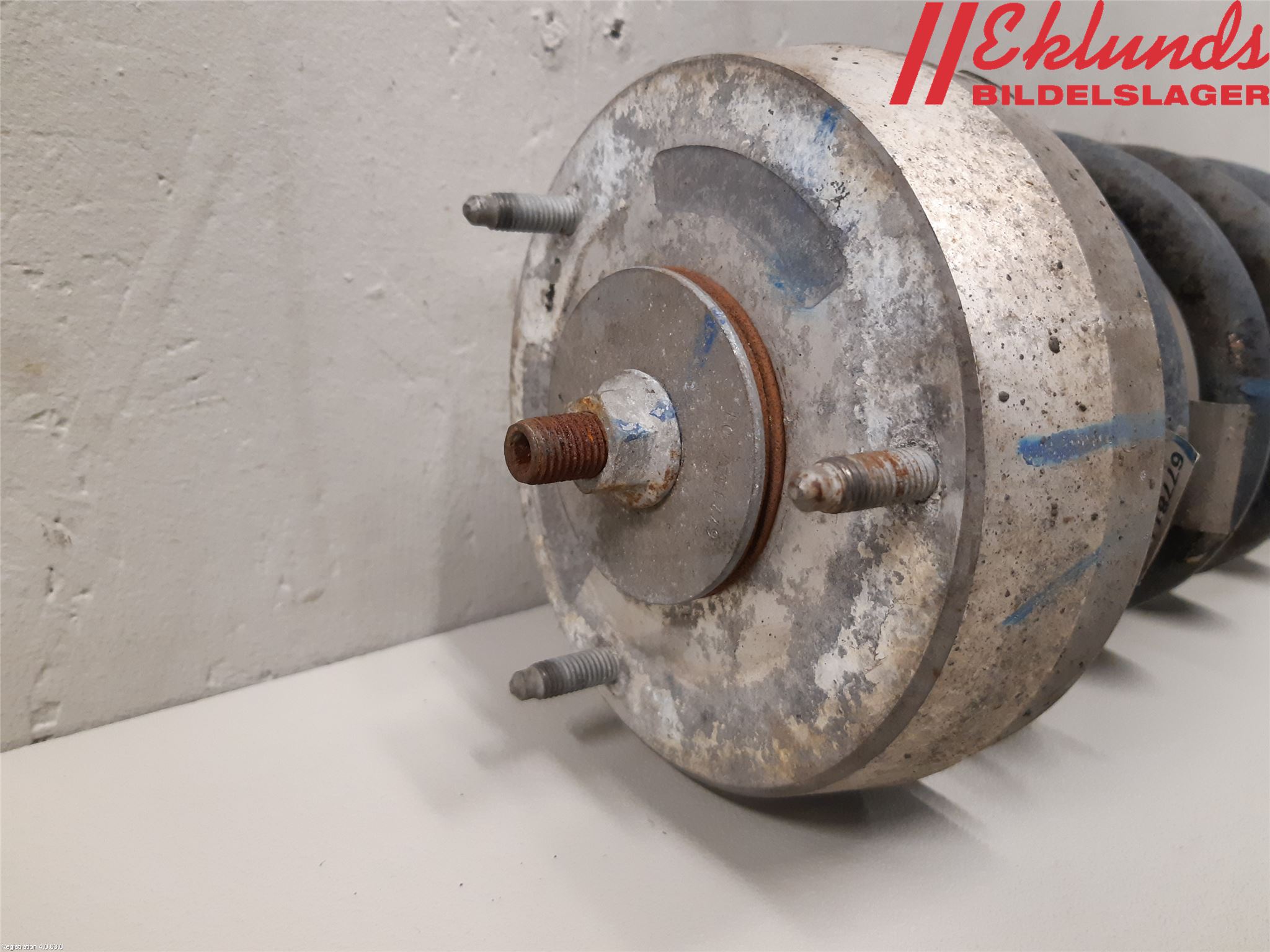 BMW X5 E70 07-13 Fjäderben Fram Vänster