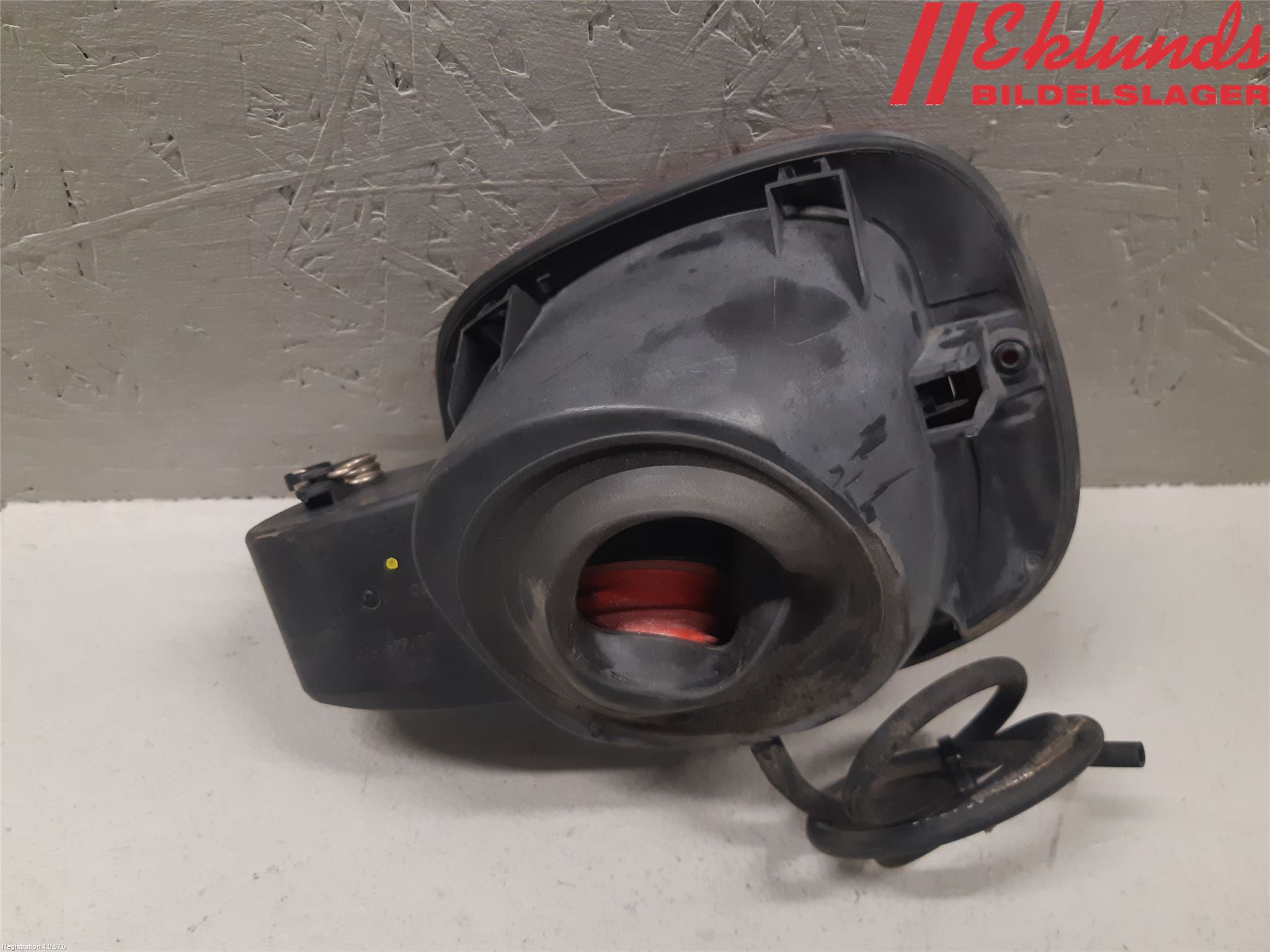 Volvo V60 11-13 Tanklucka