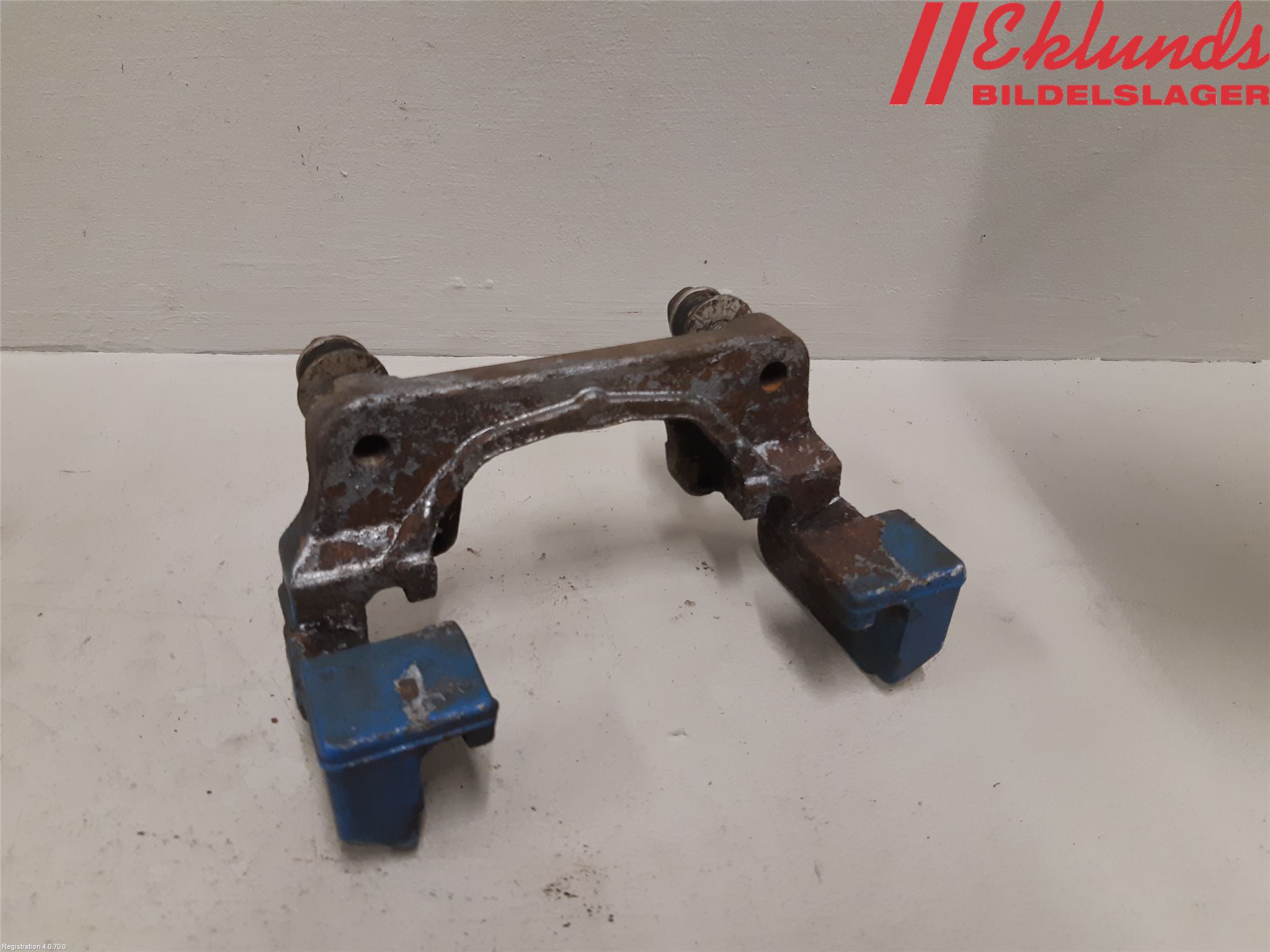BMW 5 F10/F11/F18 09-17 Bromsokshållare