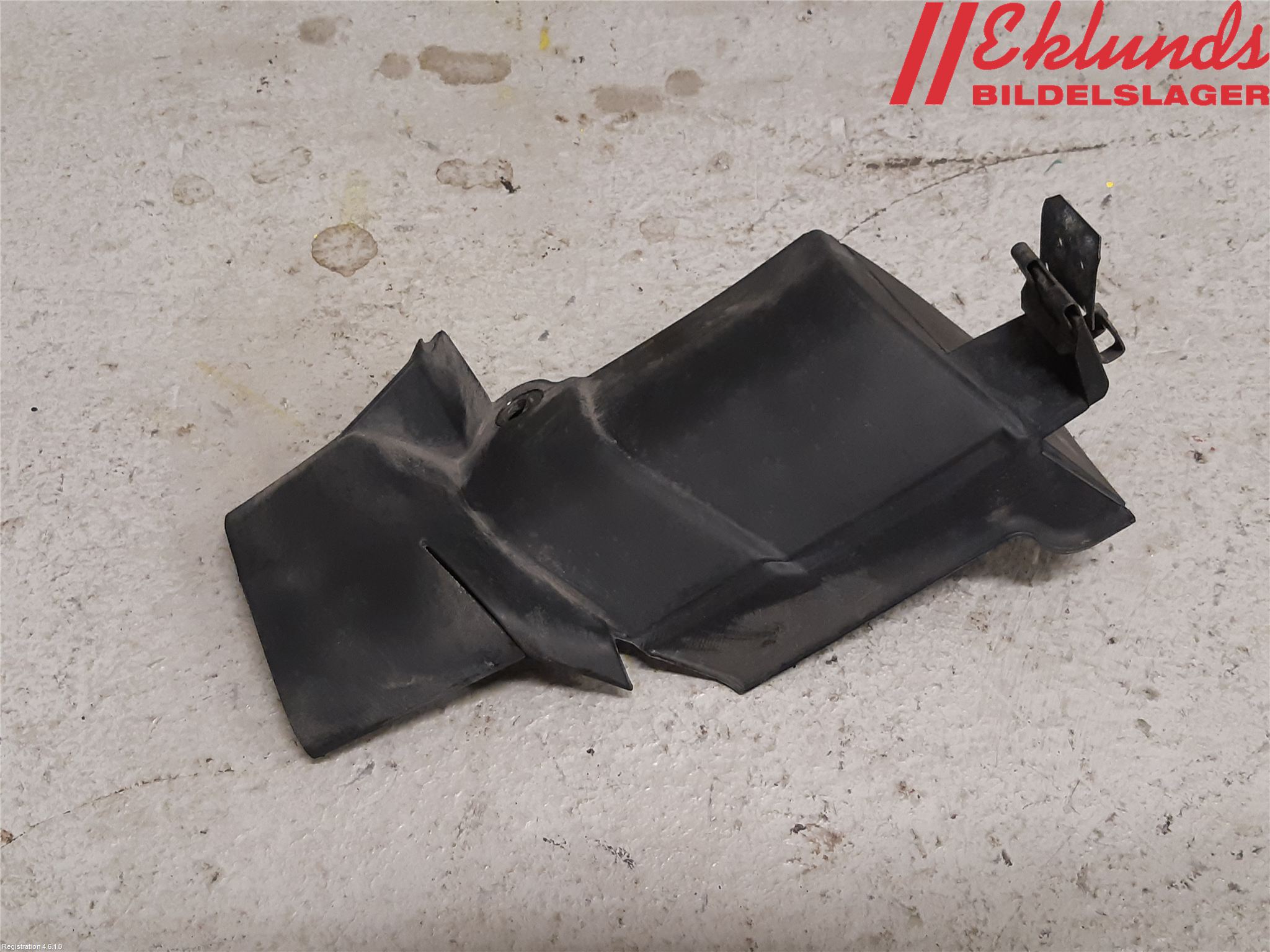 Ford FOCUS 11-14 Deflektor Plåt-Plast Kylning