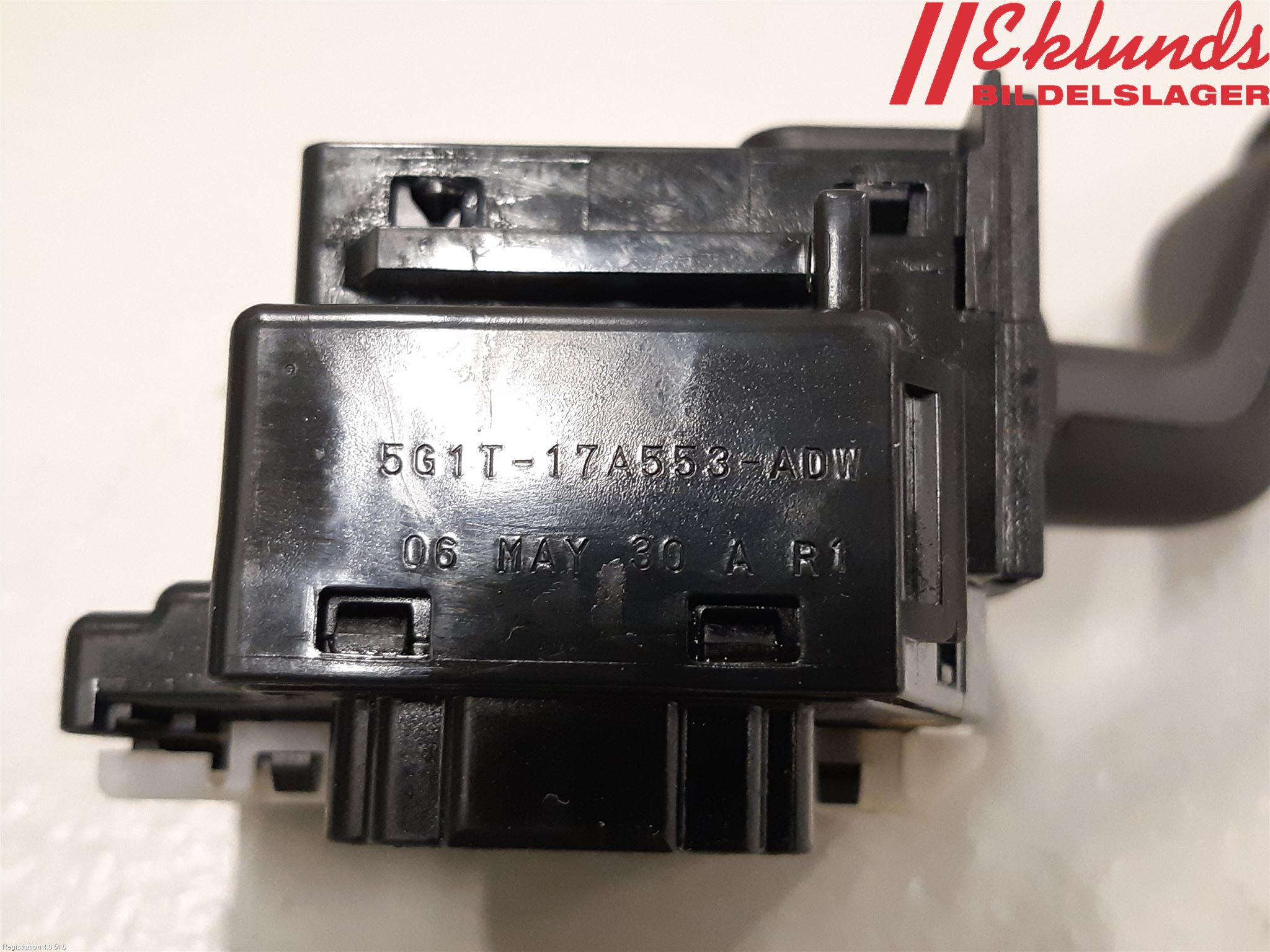 Ford MUSTANG V 05-14 Spak Torkar-Spolomk