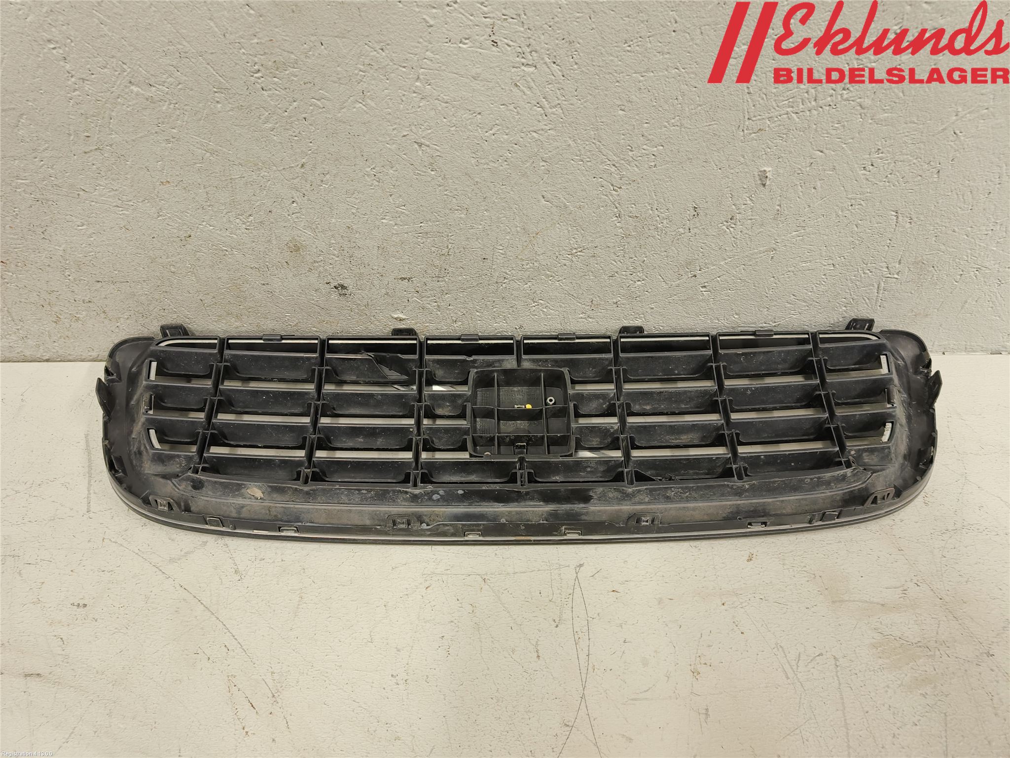 Volvo S40 08-12 Grill Komp