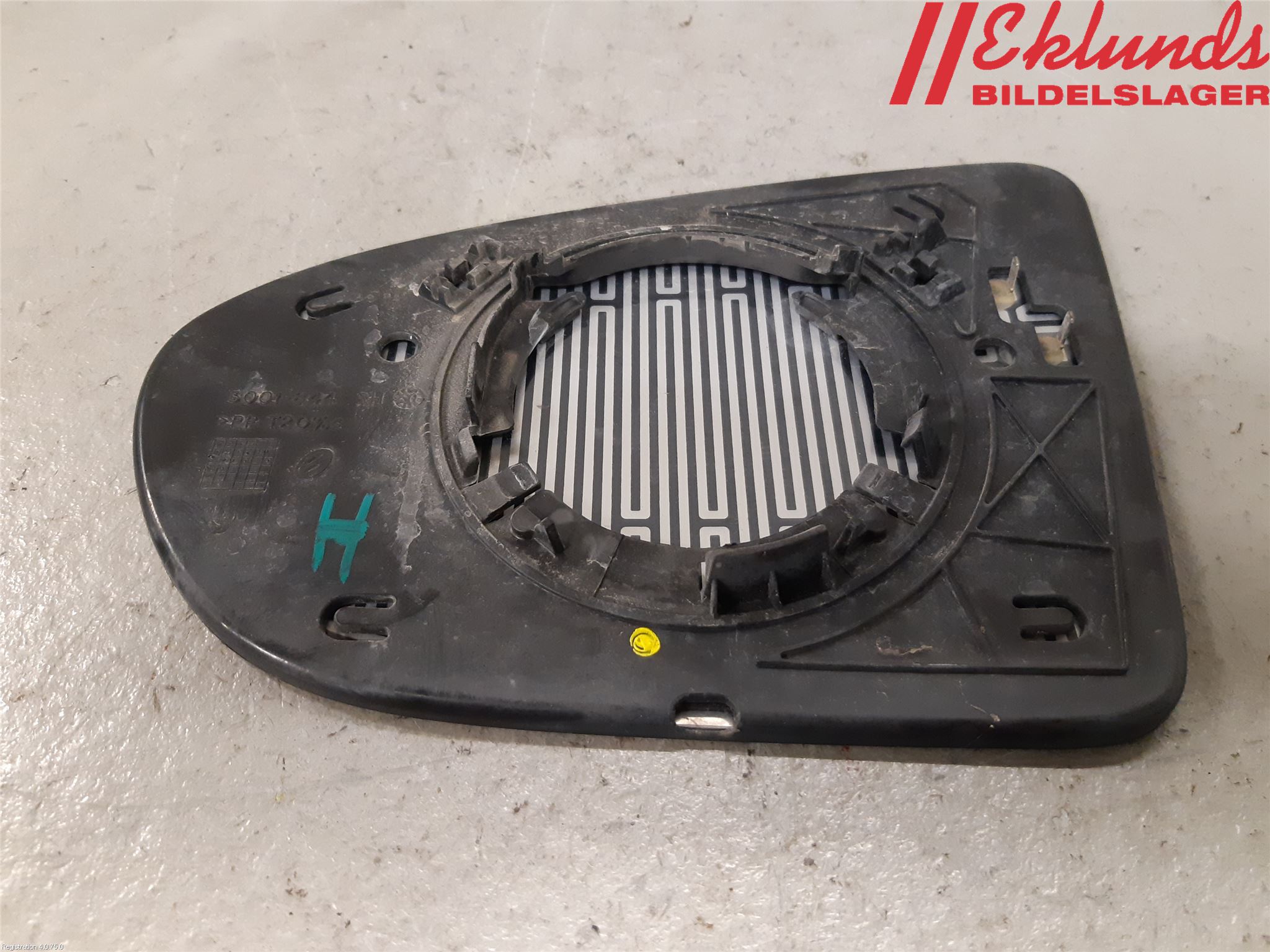 Nissan QASHQAI   07-10 Spegelglas Hö