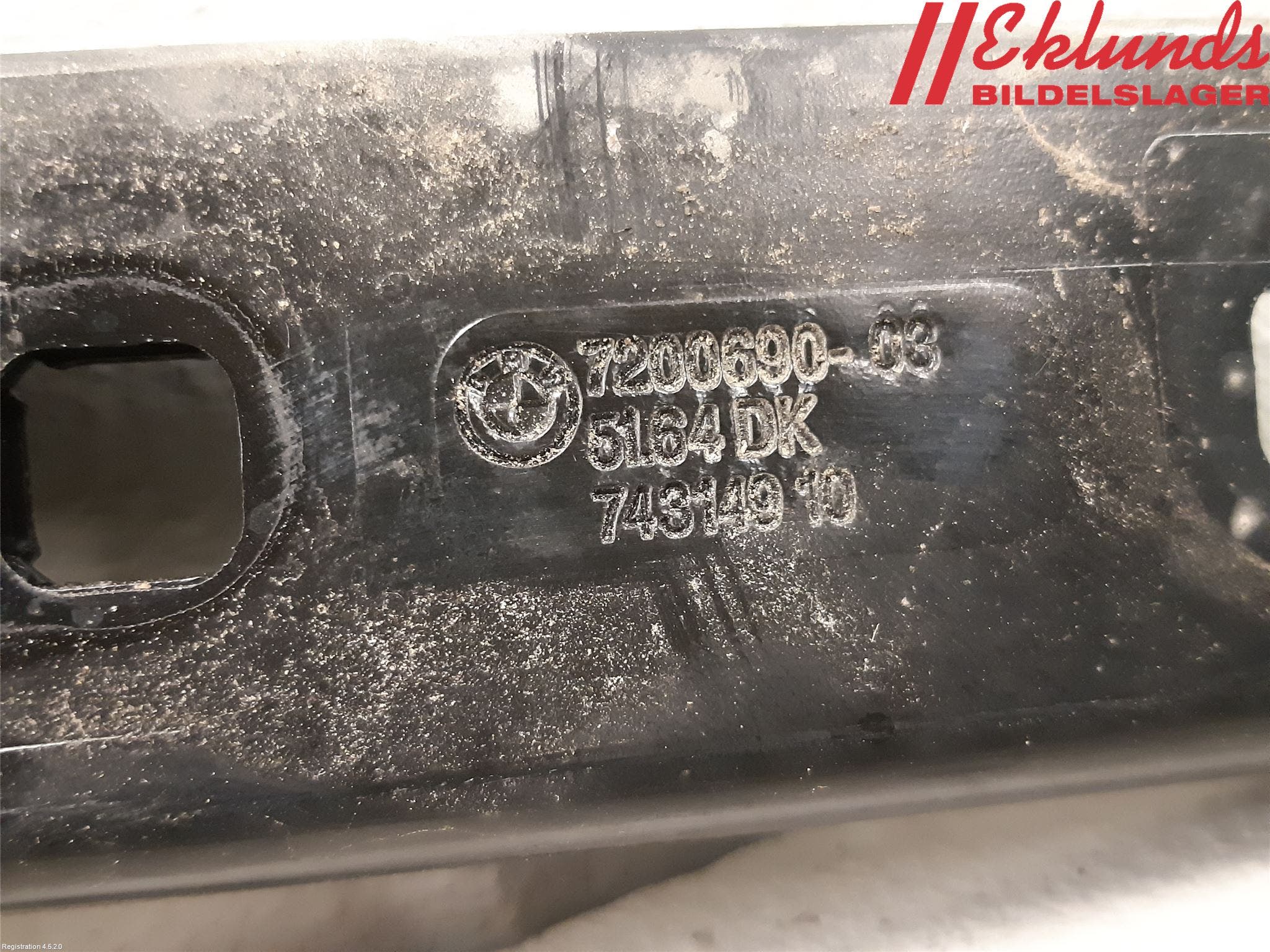 BMW 5 F10/F11/F18 09-17 Frontplåt