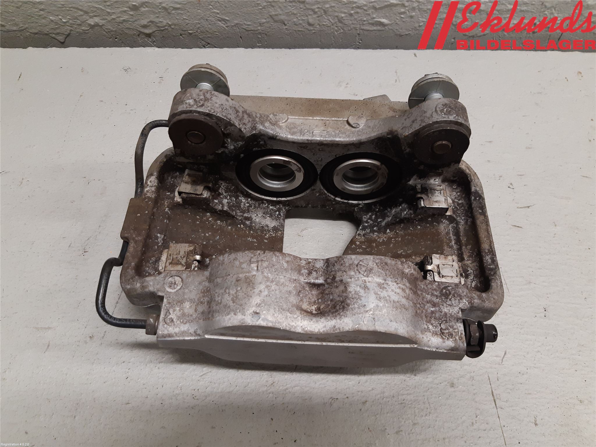 BMW 3 G20/G21/G80/G81 19- Bromsok Fram Vänster