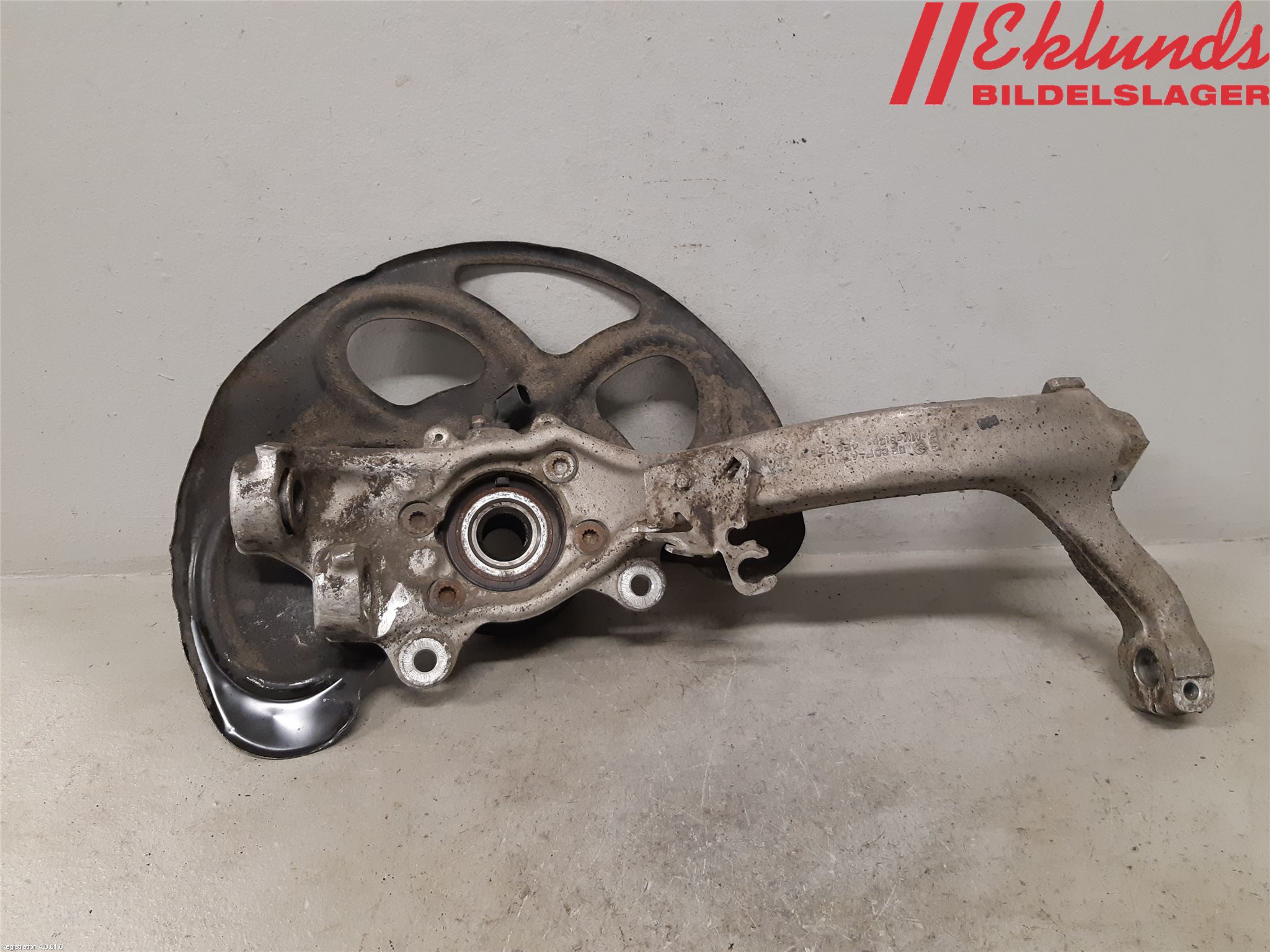 Audi A6/S6     05-11 Styrspindel Lagerhus Hö