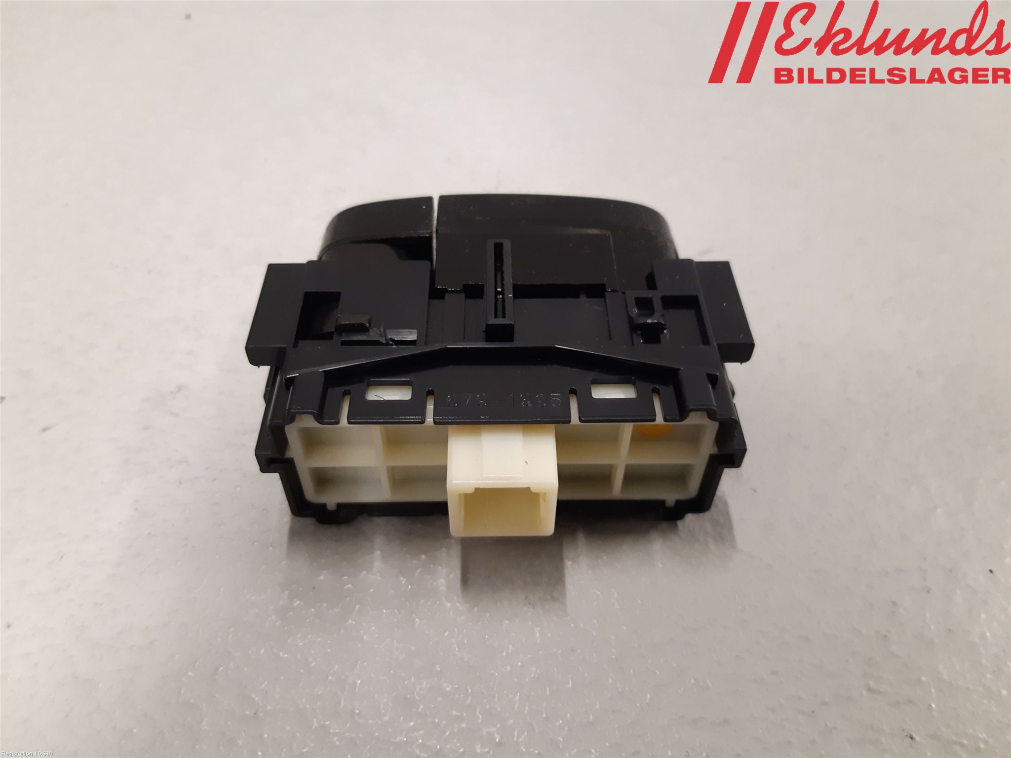 Toyota COROLLA 19- Strömställare Övrigt