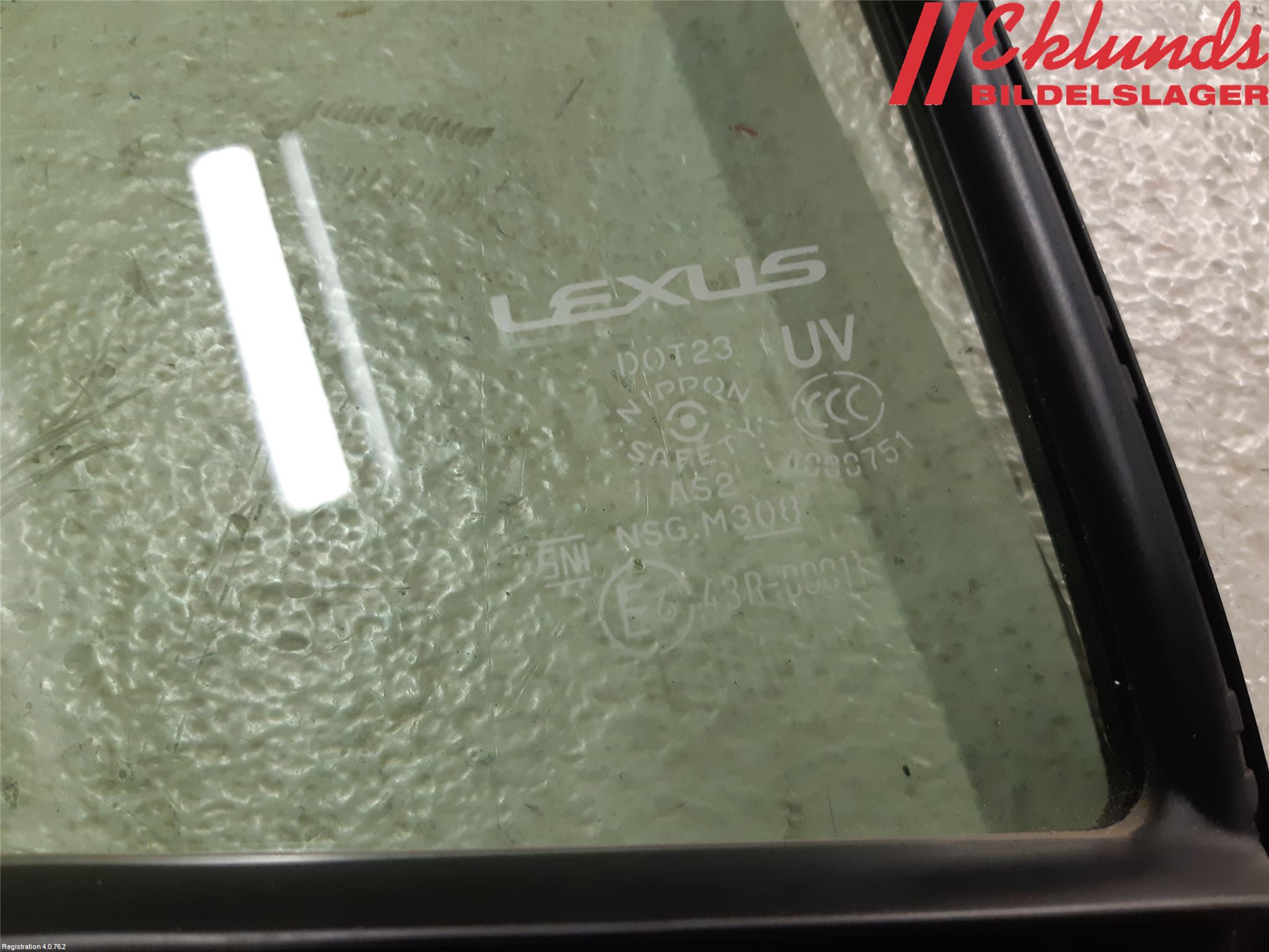 Lexus UX/300e 19- Dörruta Bak Lilla Hö