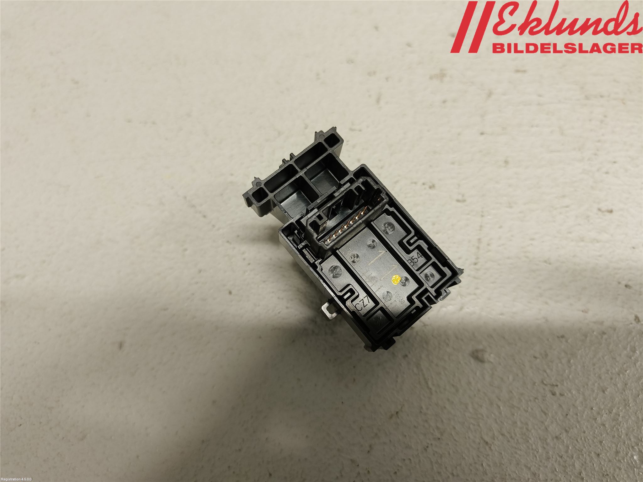 Toyota COROLLA 19- Strömställare Elhiss