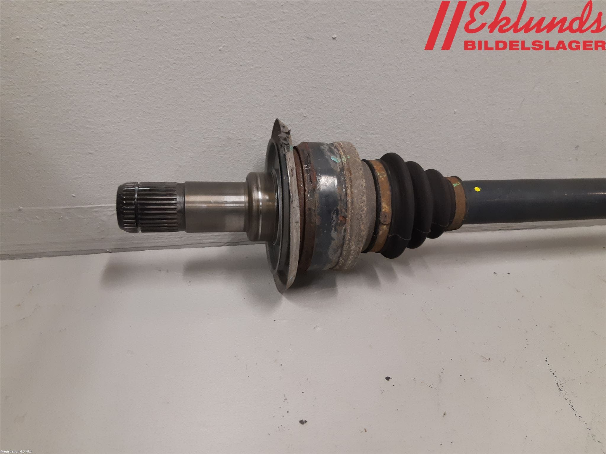 BMW X5 E70 07-13 Drivaxel Bak Höger