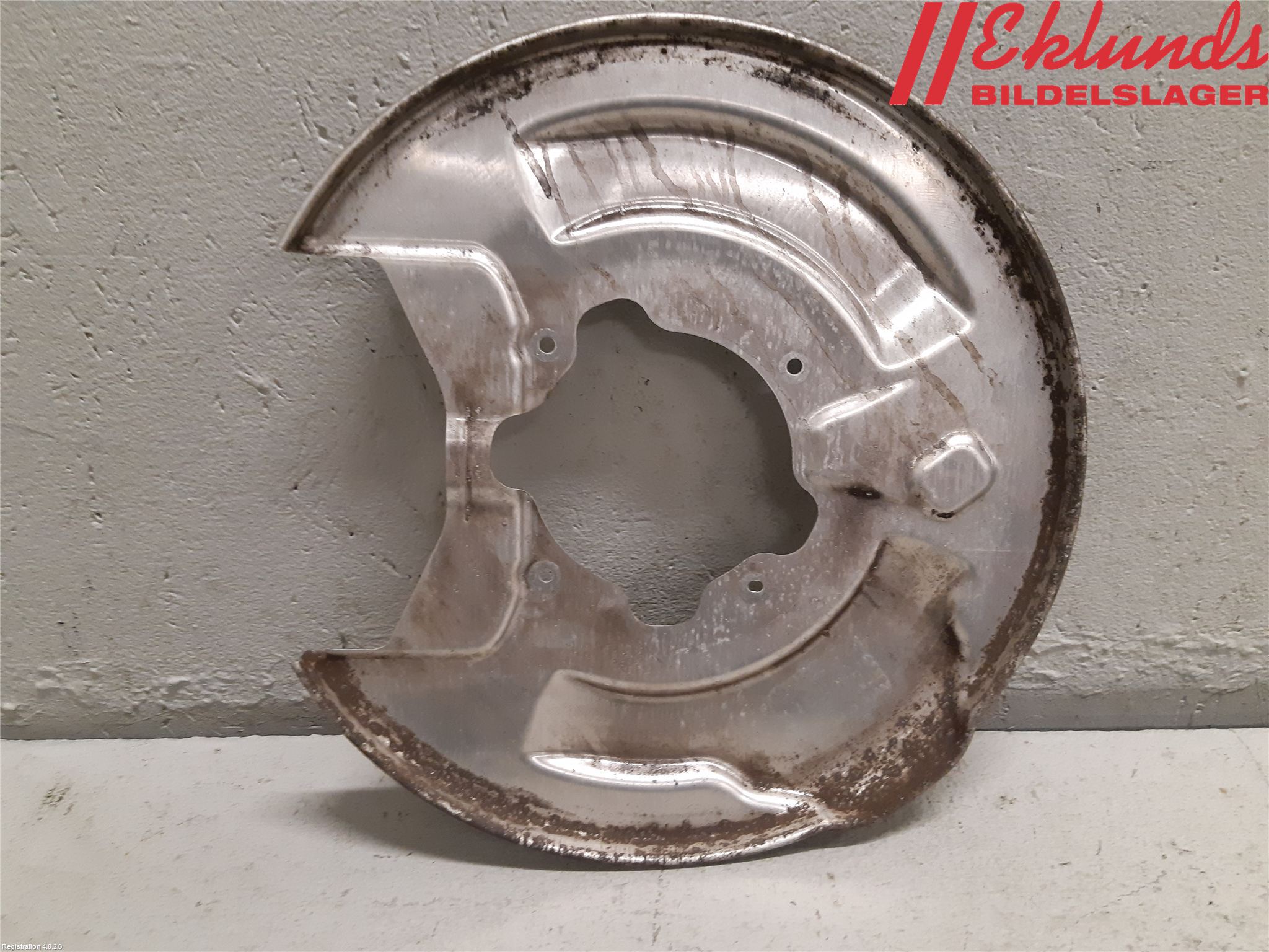 Volvo XC90/RECHARGE 16- Bromssköld Bak