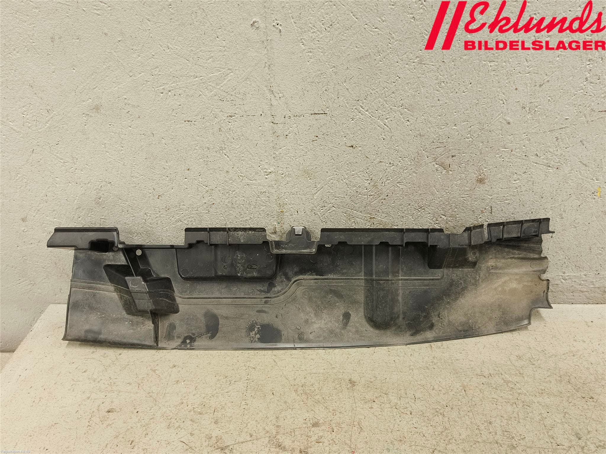 Peugeot 208/E-208 20- Deflektor Plåt-Plast Kylning