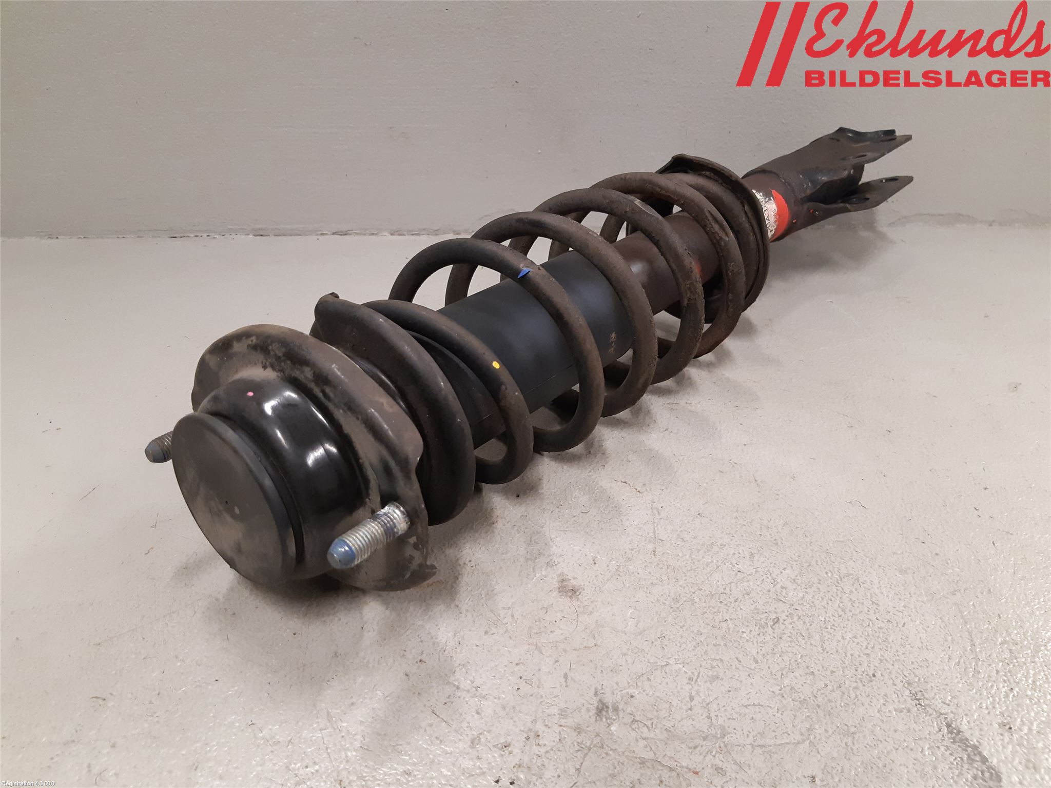 Mitsubishi SPACE STAR 13- Fjäderben Fram Vänster