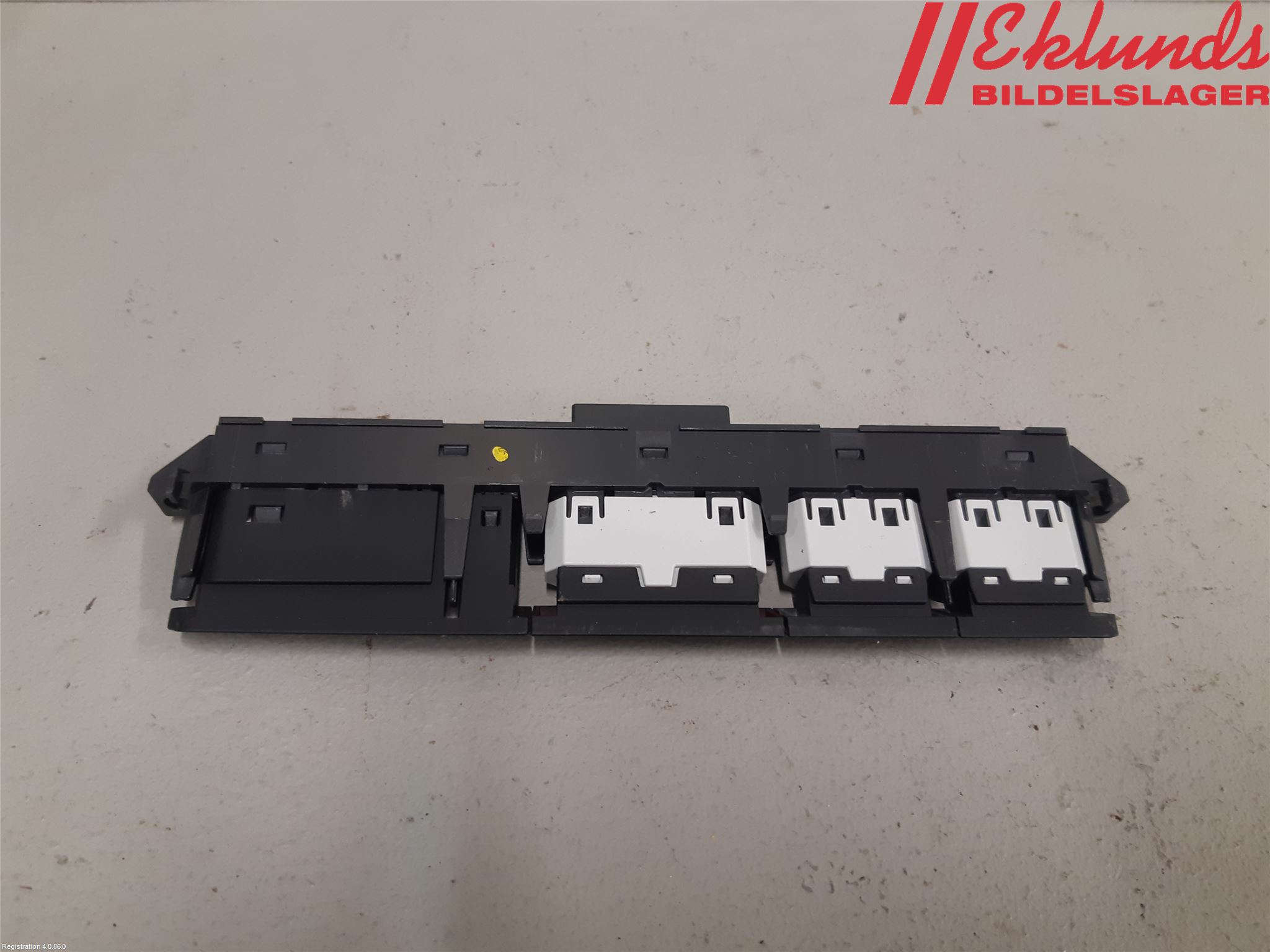 Volkswagen VW PASSAT 15-19 Strömställare Varnings