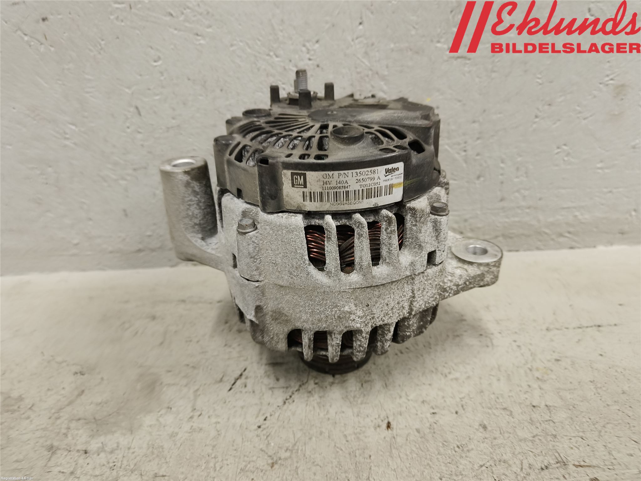Opel INSIGNIA 09-16 Generator