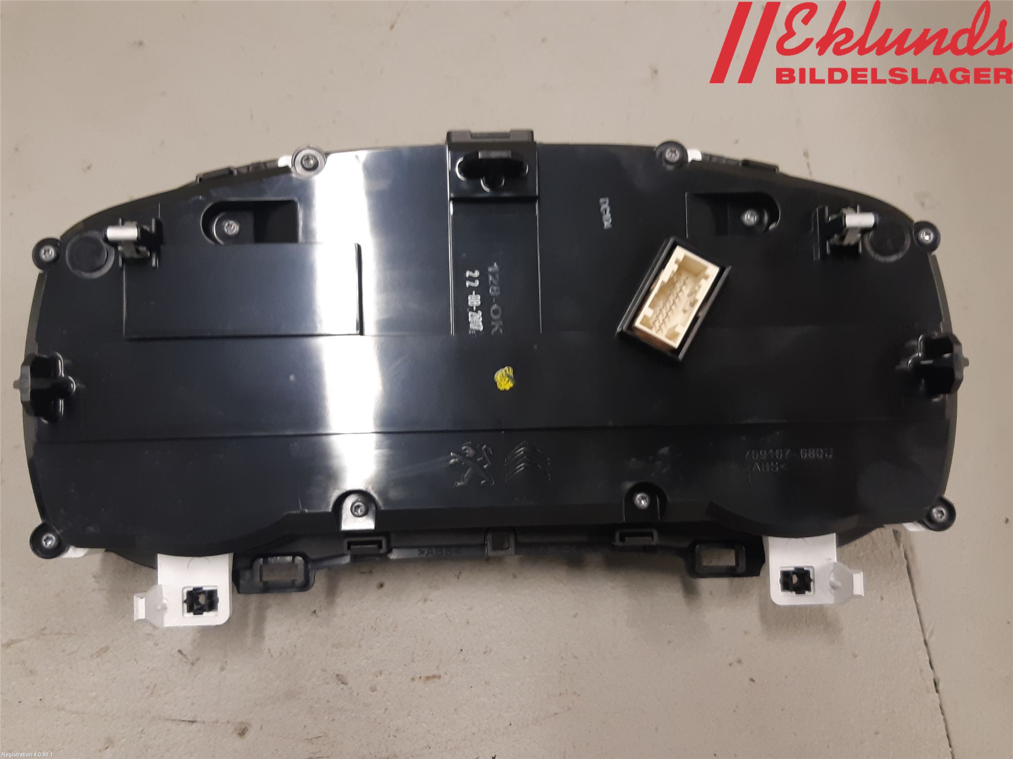 Opel CROSSLAND X 18- Instrument Komb