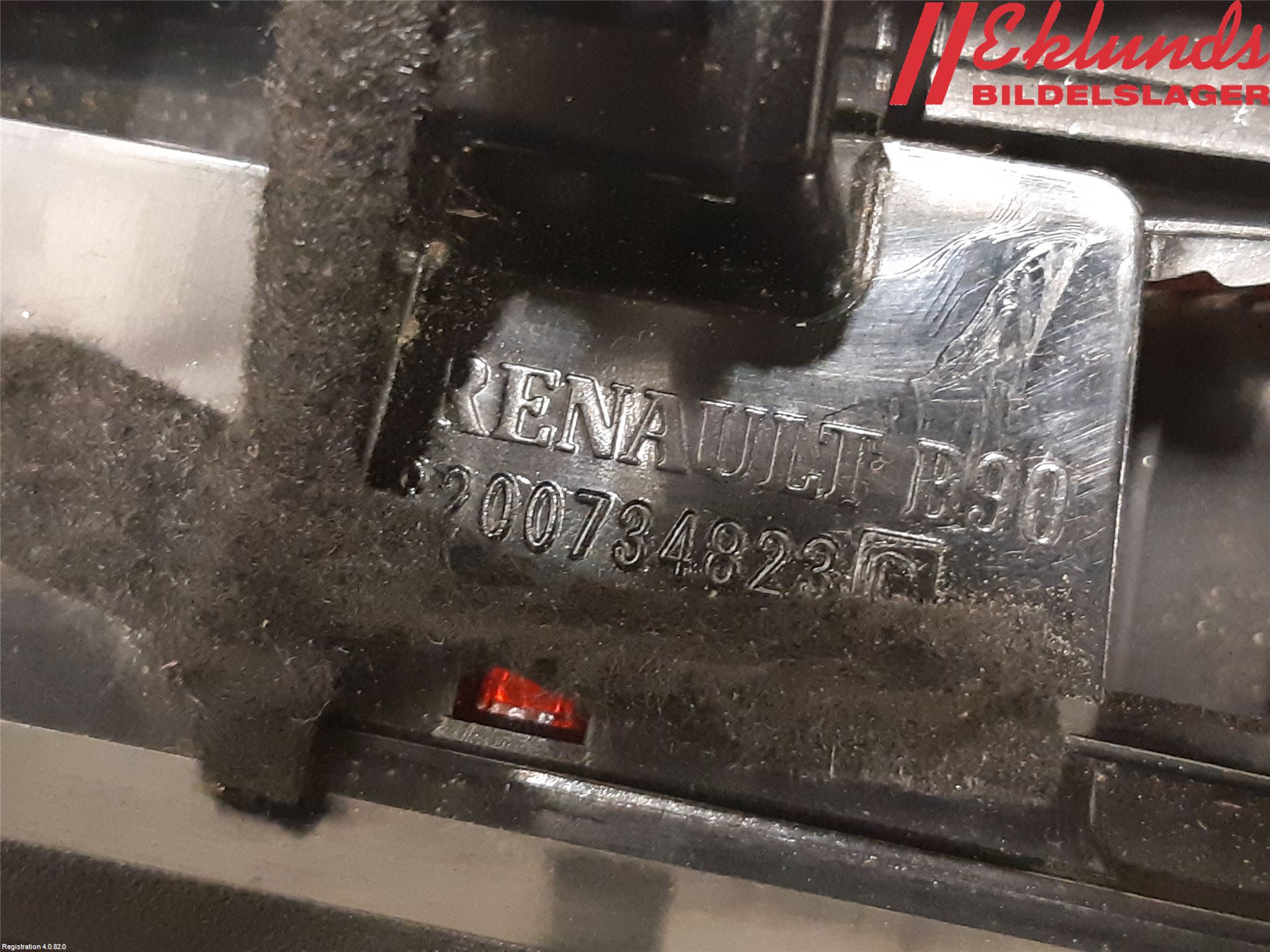 Dacia SANDERO 09-13 Bromsljus Bakruta