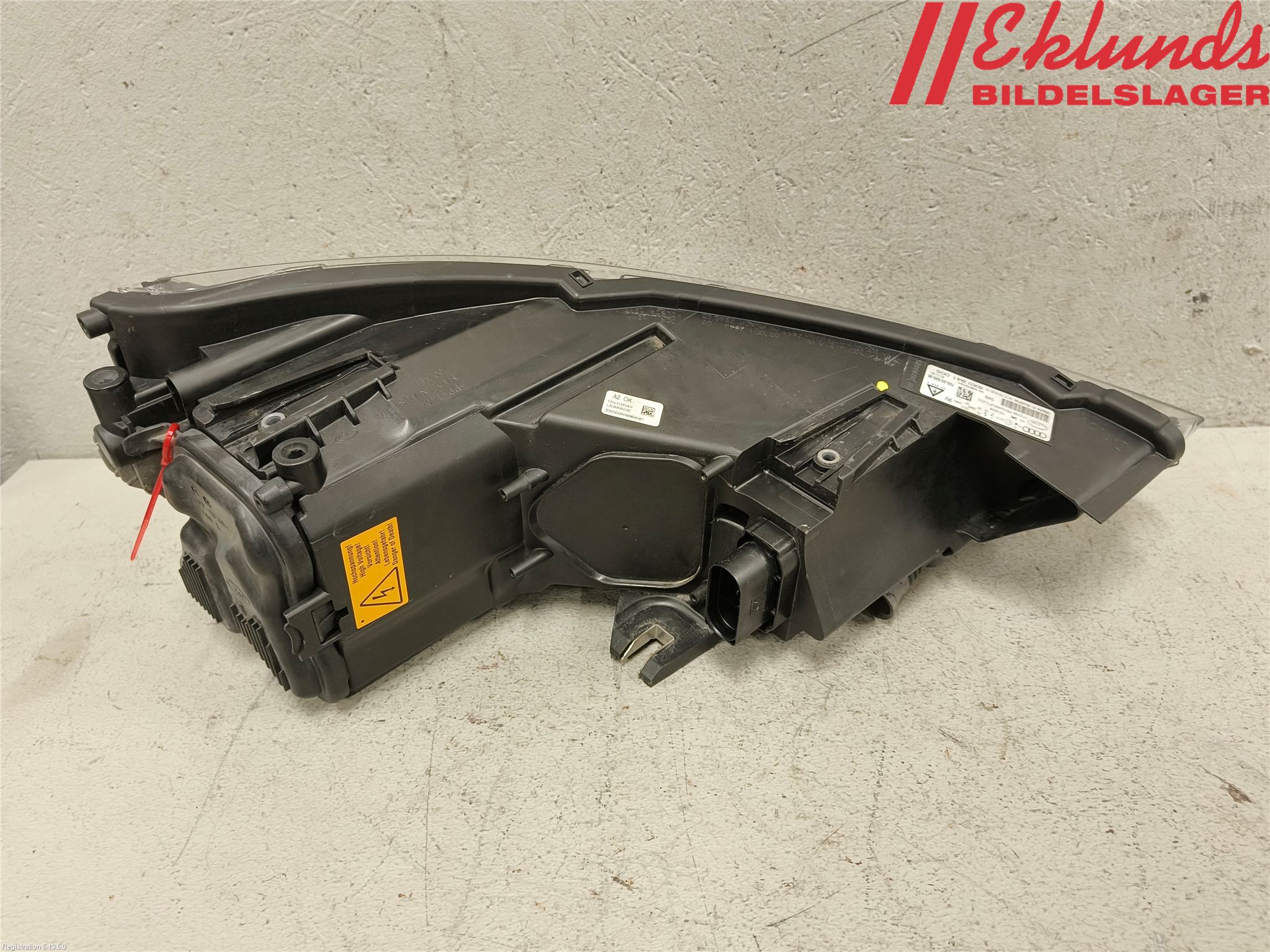 Audi A1/S1 11-18 Strålkastare Vänster