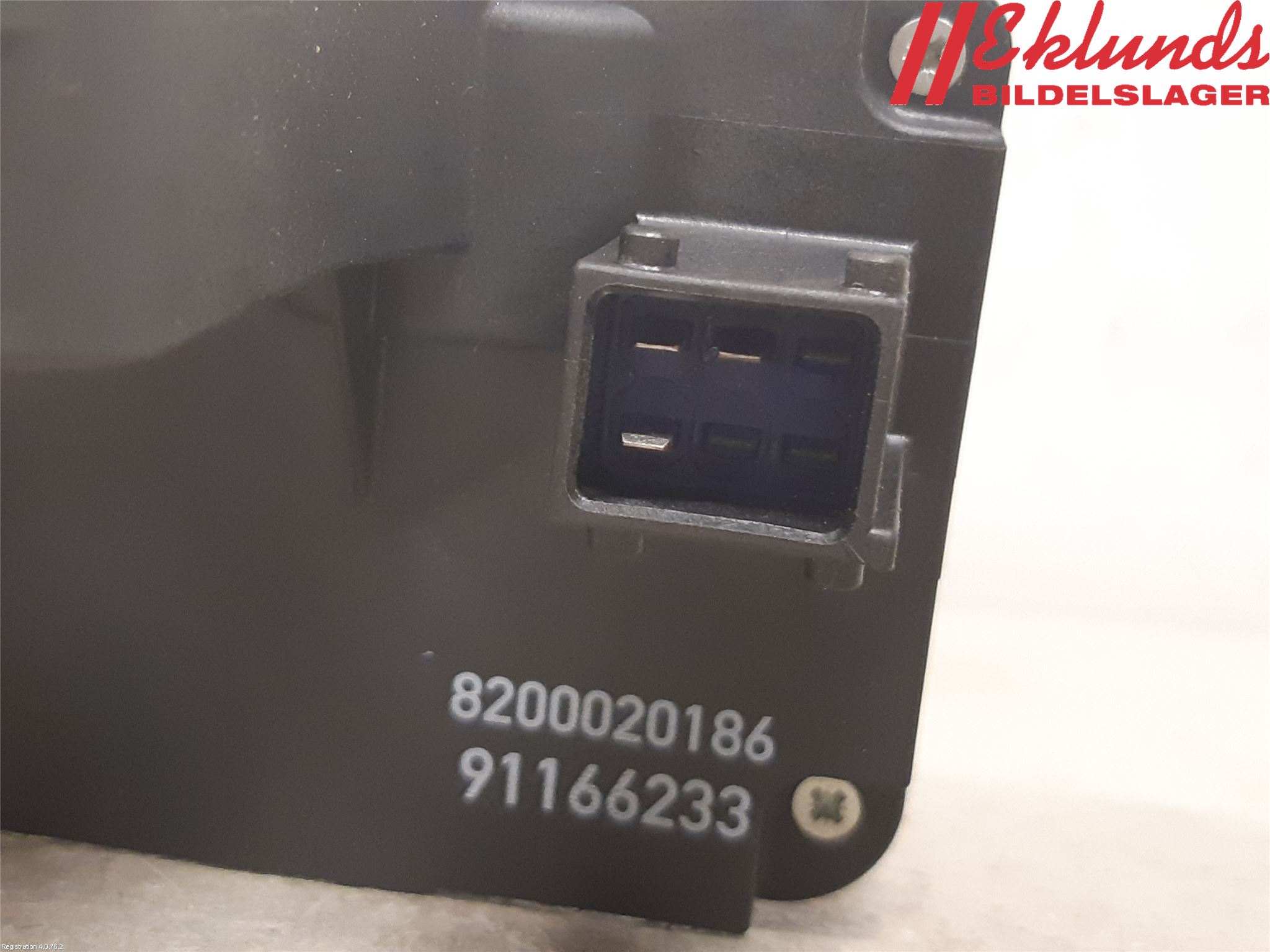 Renault TRAFIC   02-14 Låskista-Dörrlås