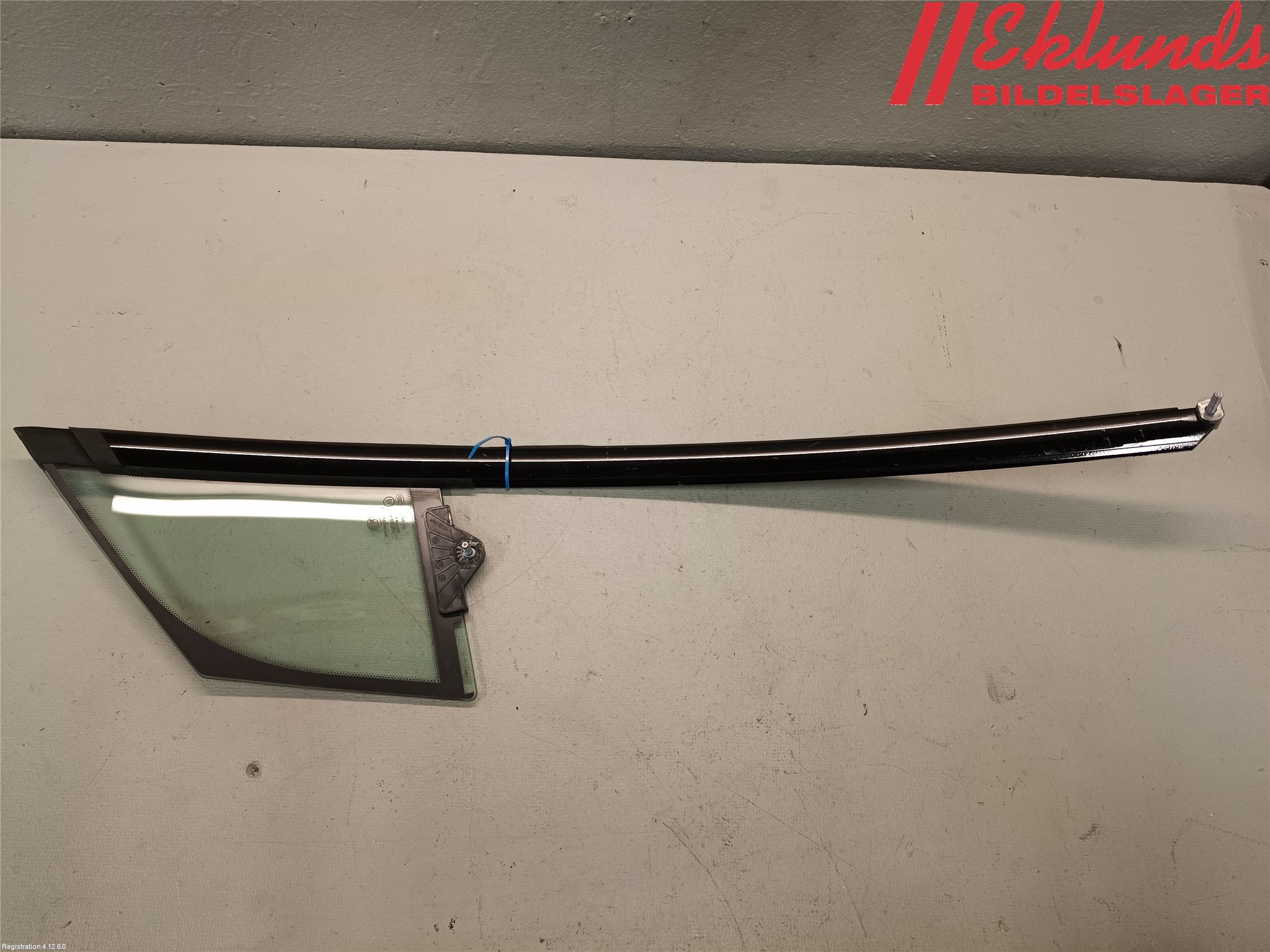 BMW i3 I01 13-22 Dörruta Fram Lilla Hö