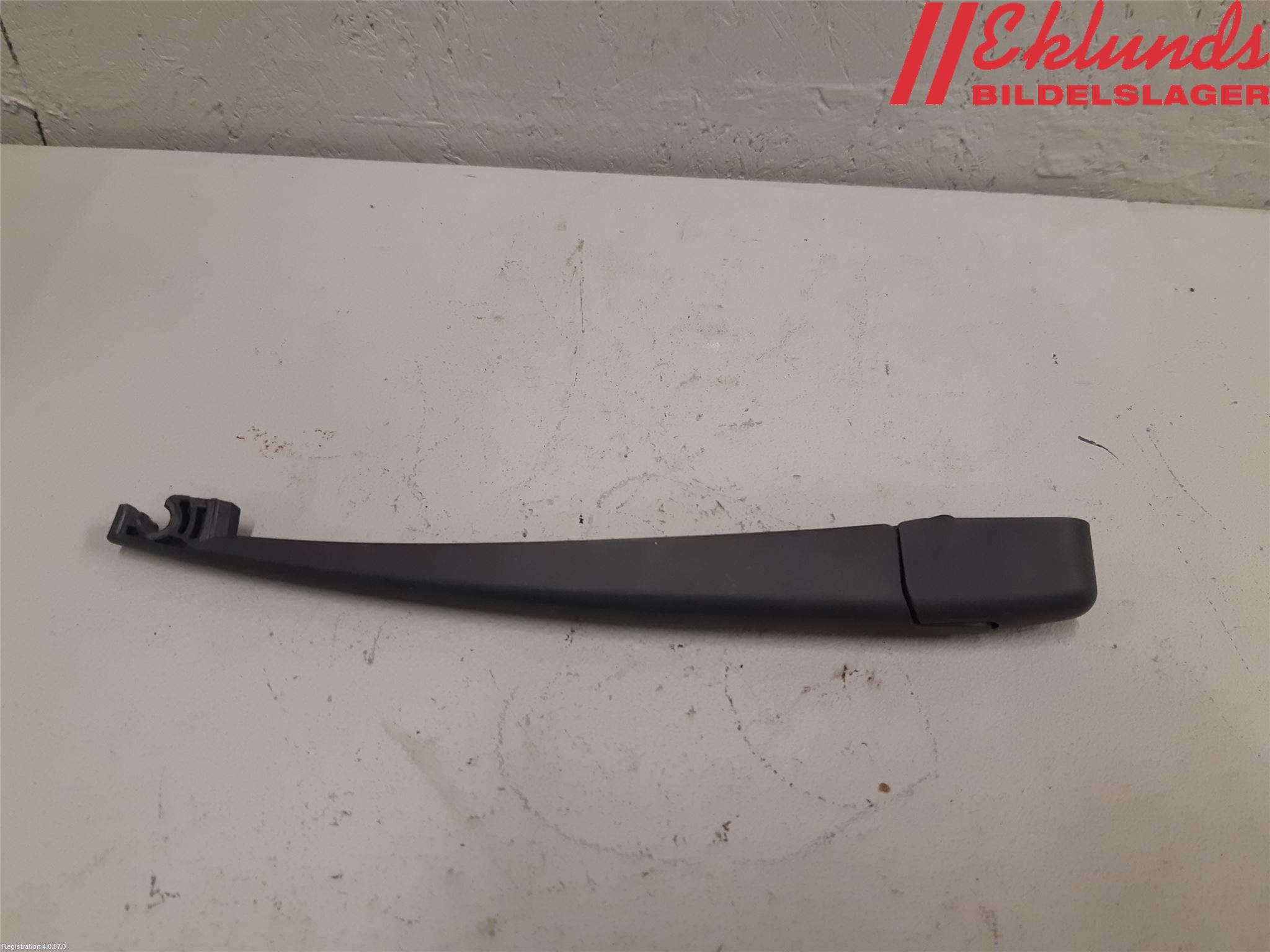 Hyundai i30 FD 07-12 Torkararm-Bakruta