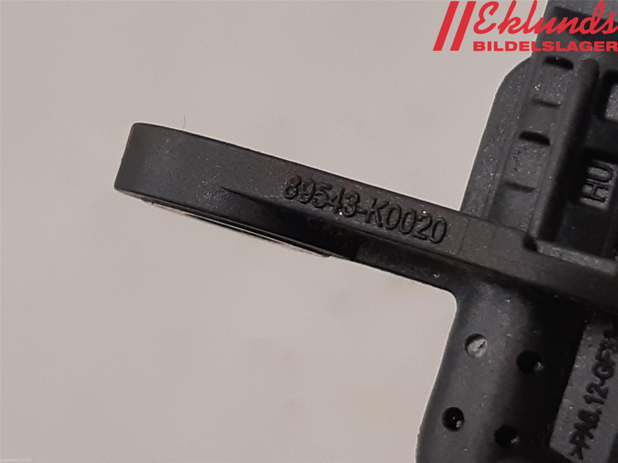 Toyota YARIS XP21 20- Abs Sensor