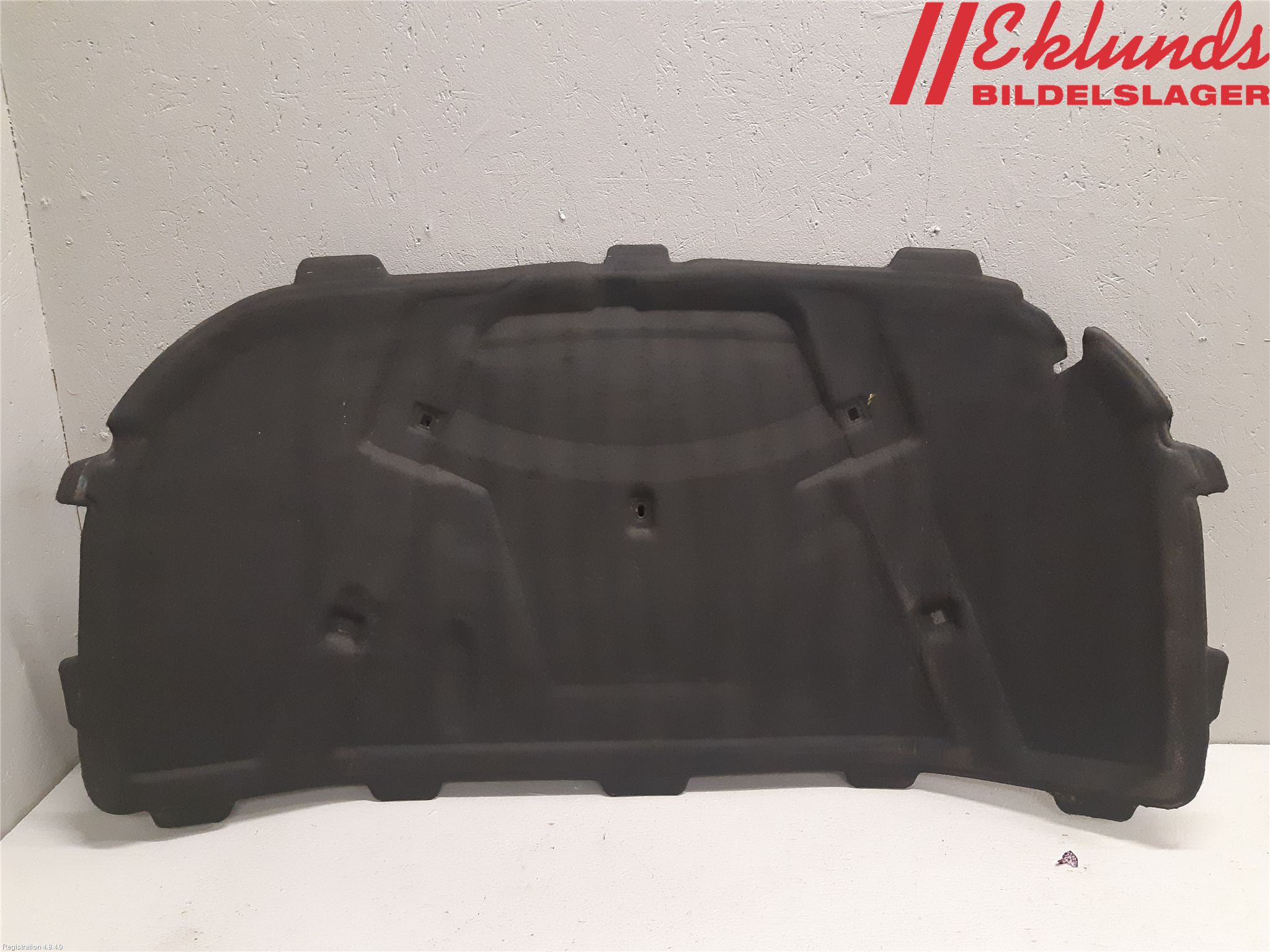 Audi A4/S4 08-11 Huvisolering