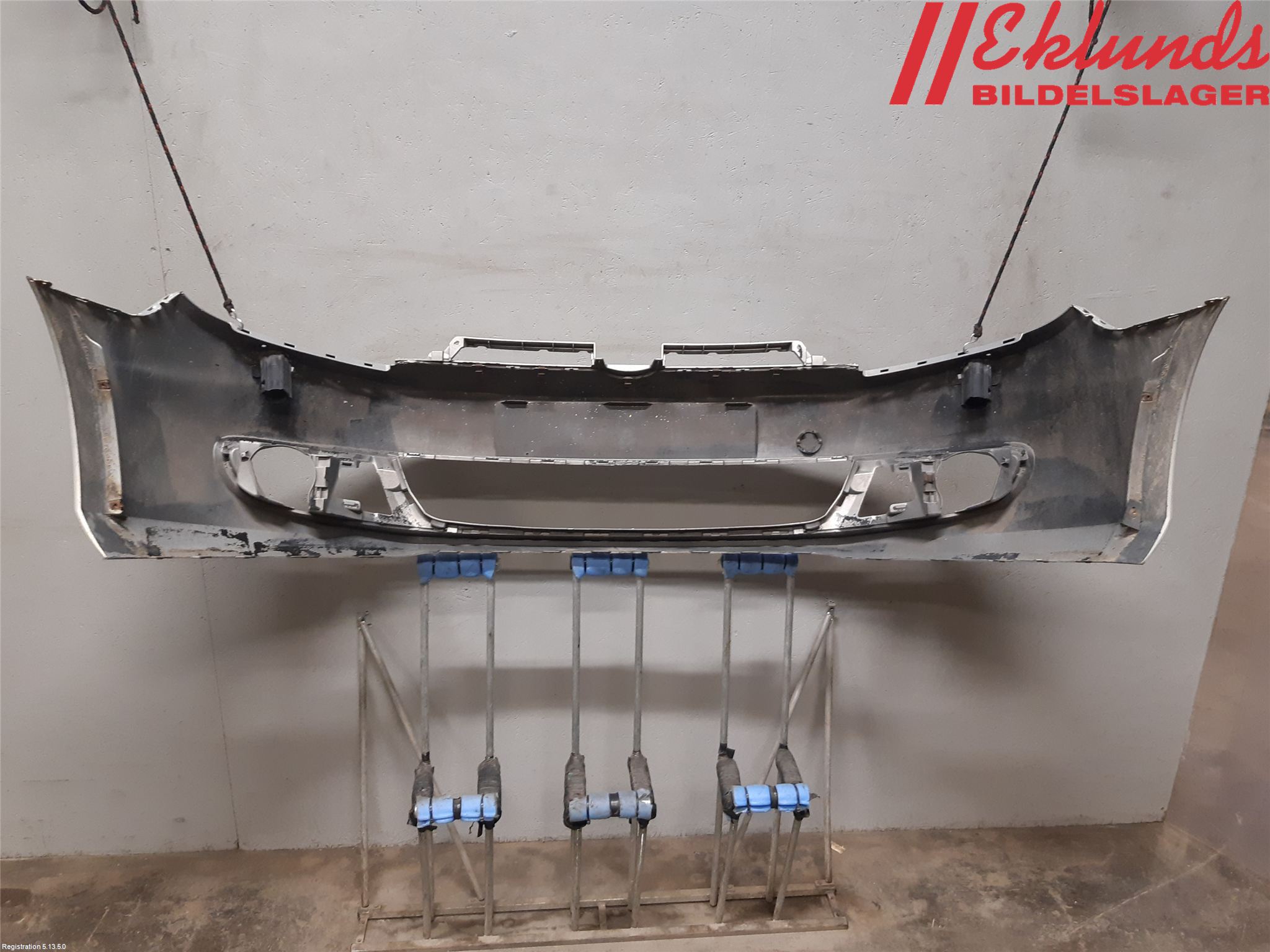 Volkswagen VW GOLF VI 09-13 Stötfångarbeklädnad Fram