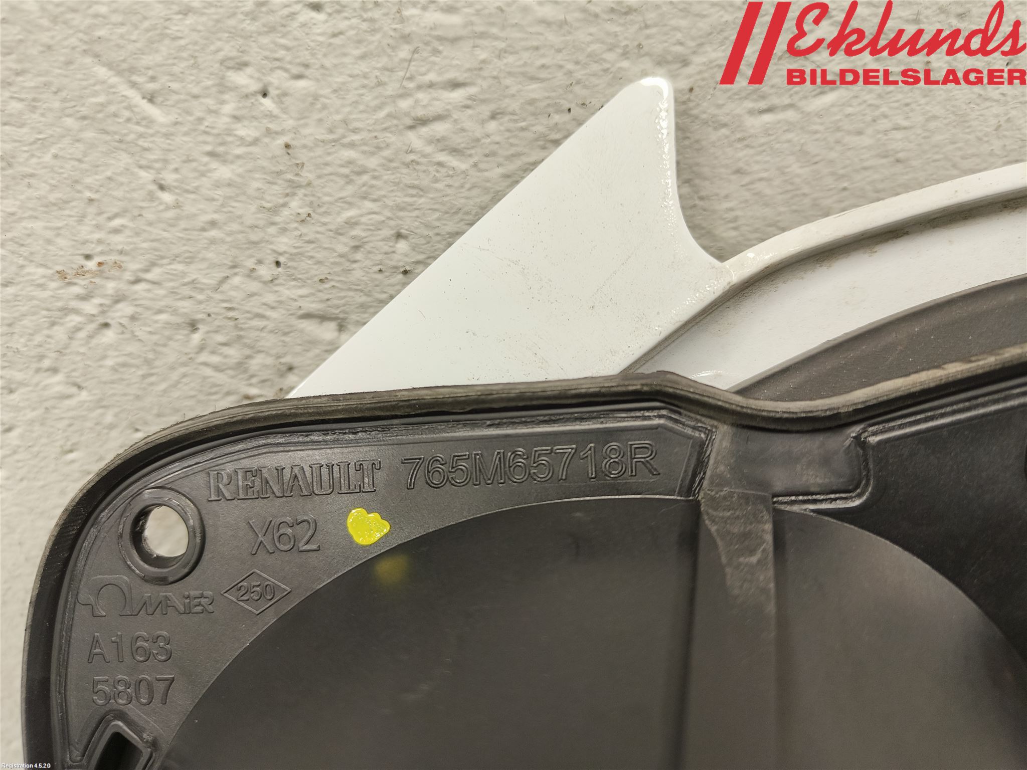 Renault MASTER III 20-24 Tanklucka