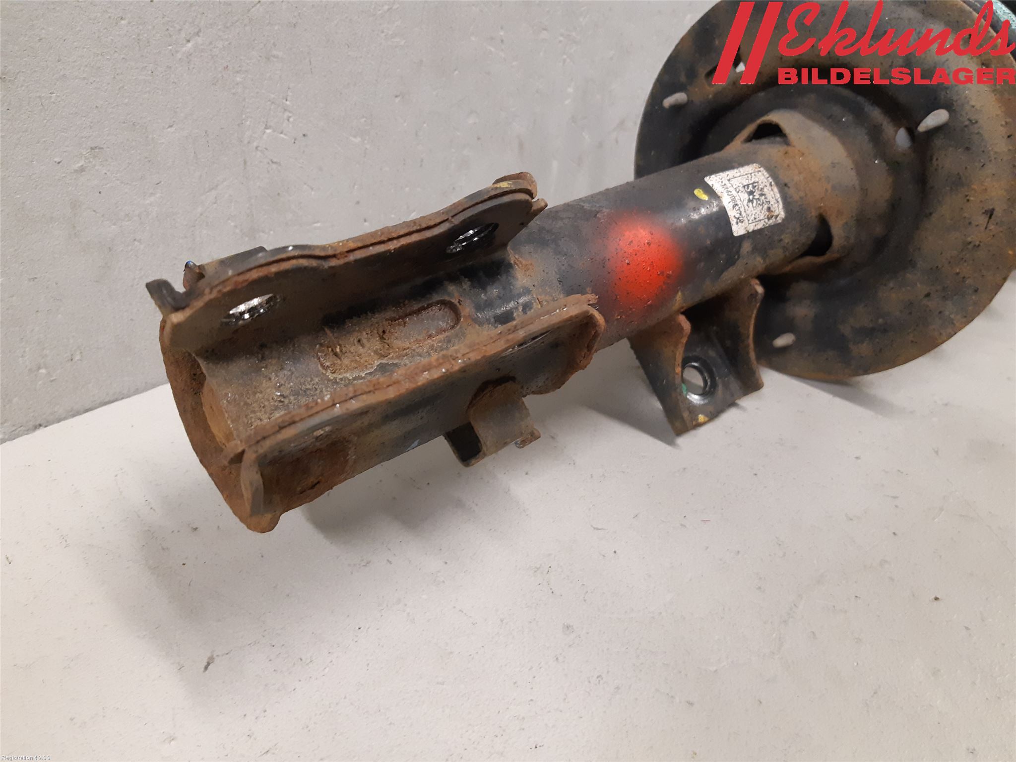 Kia CEED 12-18 Fjäderben Fram Vänster