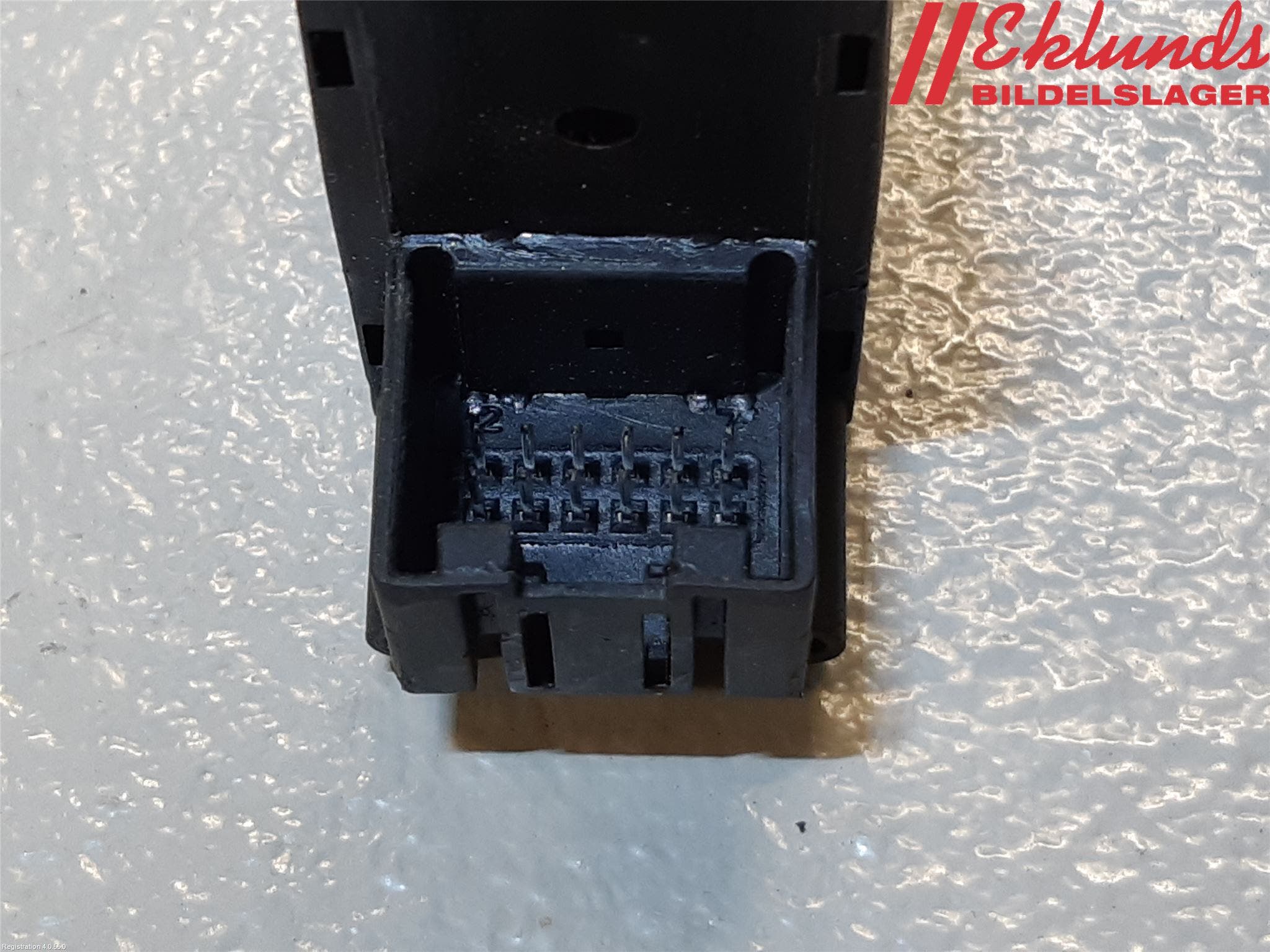 Volkswagen VW GOLF SPORTSVAN 15-20 Strömställare Parkeringsbroms