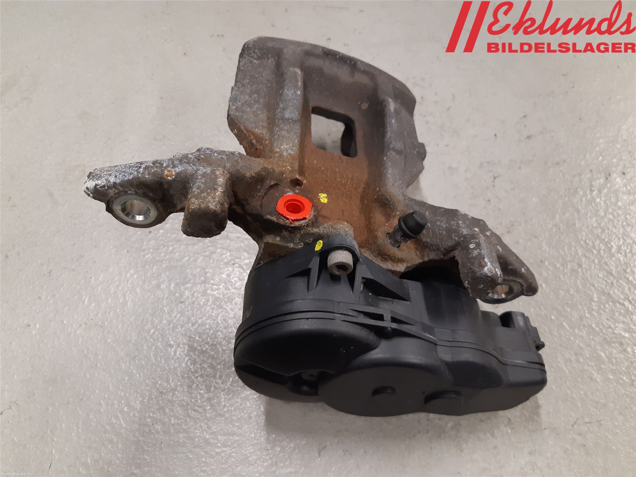 Toyota C-HR 16-23 Bromsok Bak Vänster