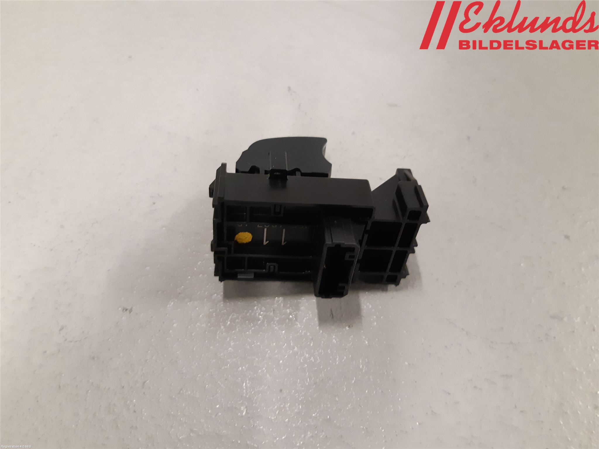 Toyota COROLLA 19- Strömställare Elhiss