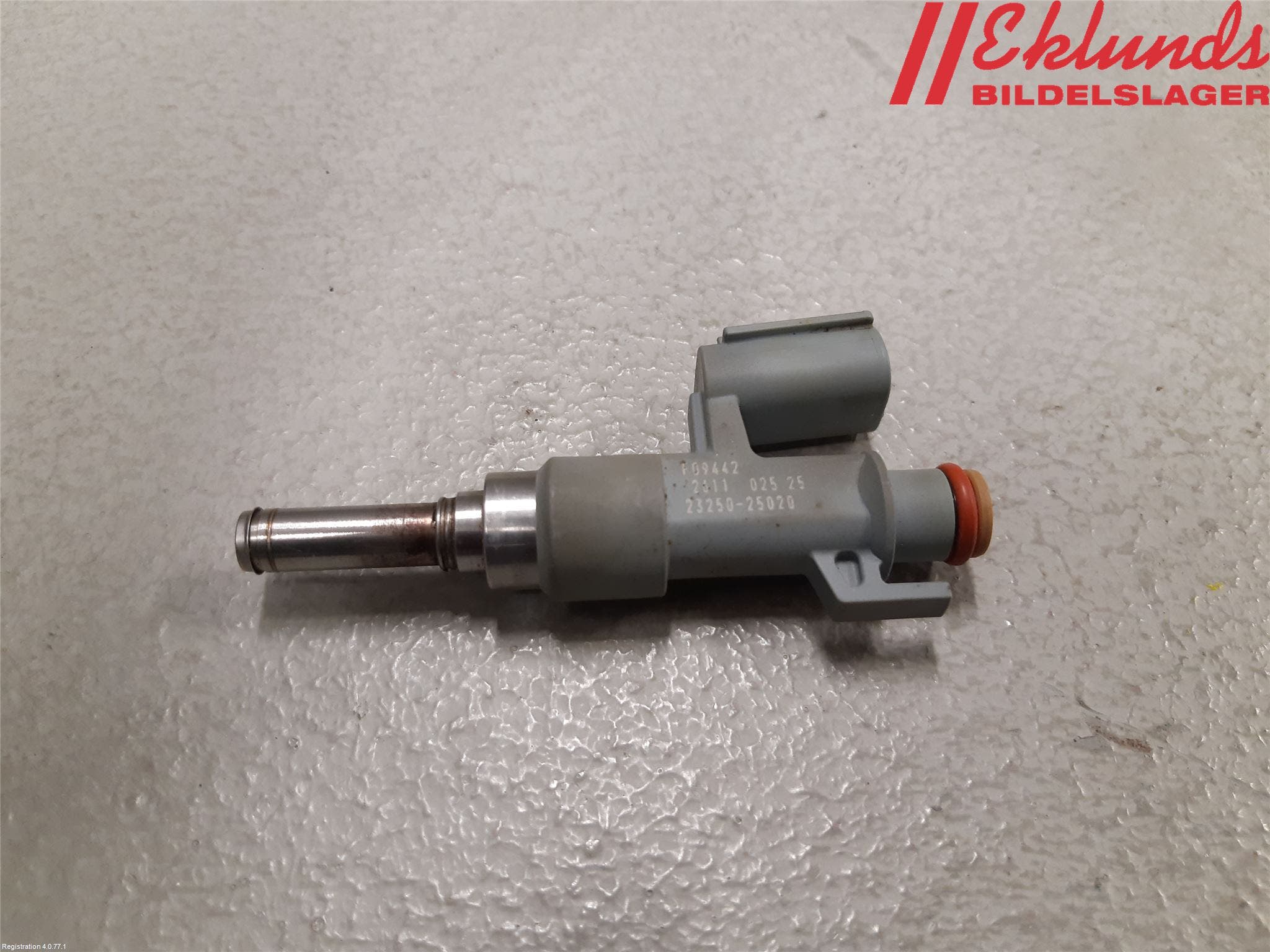 Toyota RAV4 19- Injspridare