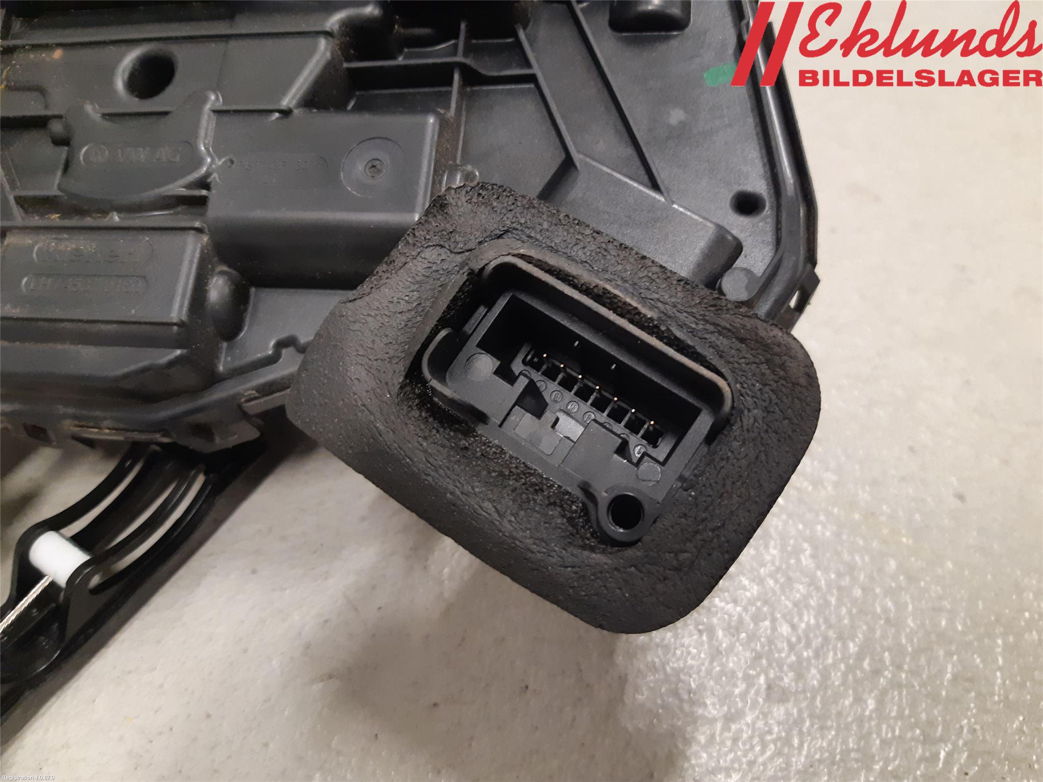 Volkswagen VW GOLF / E-GOLF VII 13-20 Låskista-Dörrlås