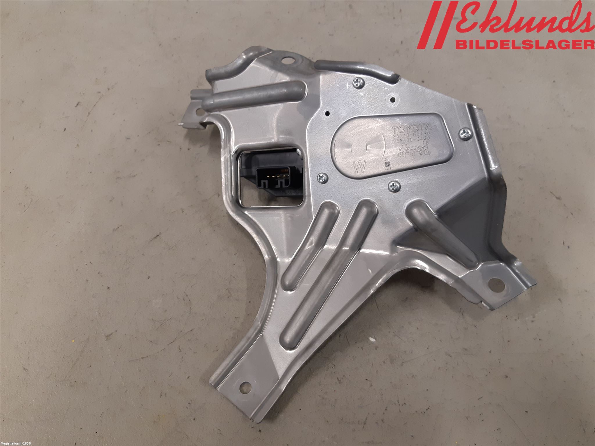 Toyota YARIS XP130 15-20 Torkarmotor Baklucka