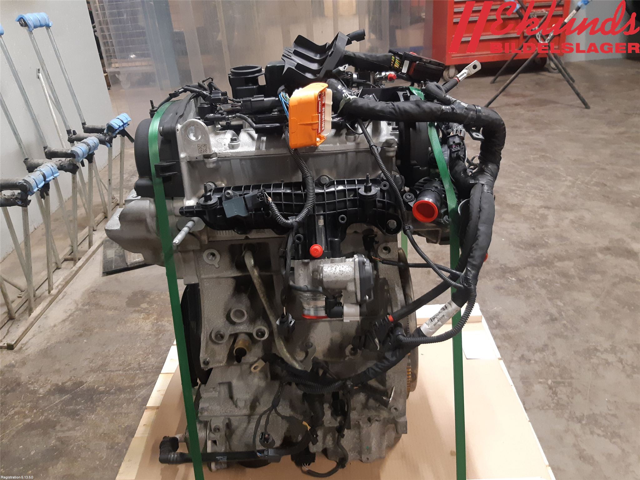 Volvo XC40/RECHARGE 18- Motor Bensin