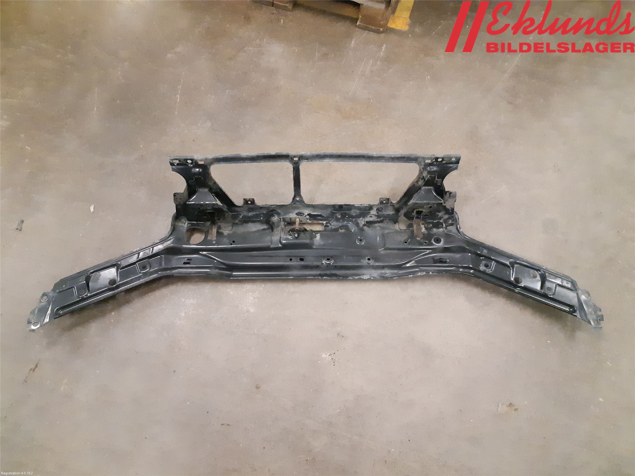 Volvo V70 05-08 Frontplåt