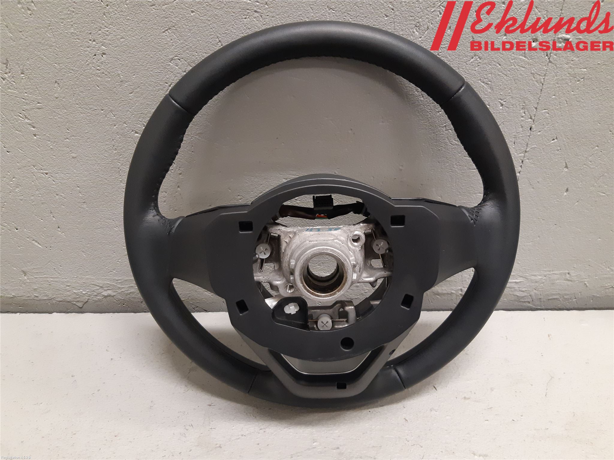 Toyota YARIS XP21 20- Ratt